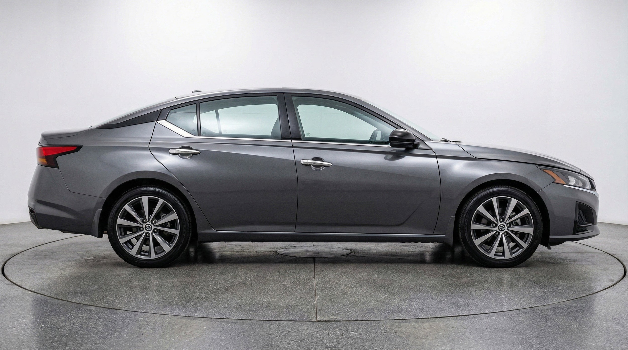 Thumbnail: 2025 Nissan Altima - 11