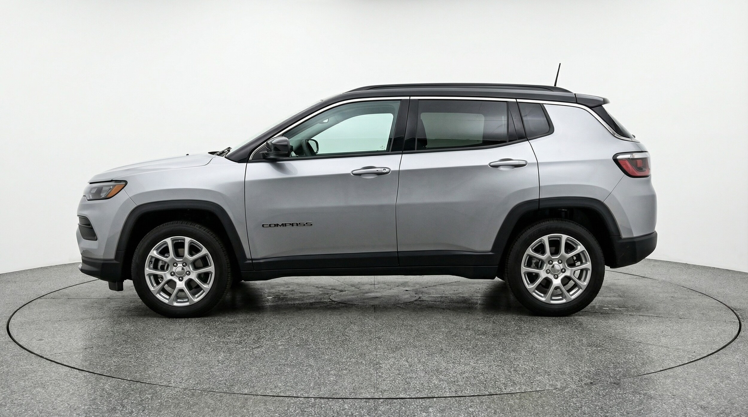 Thumbnail: 2025 Jeep Compass - 4
