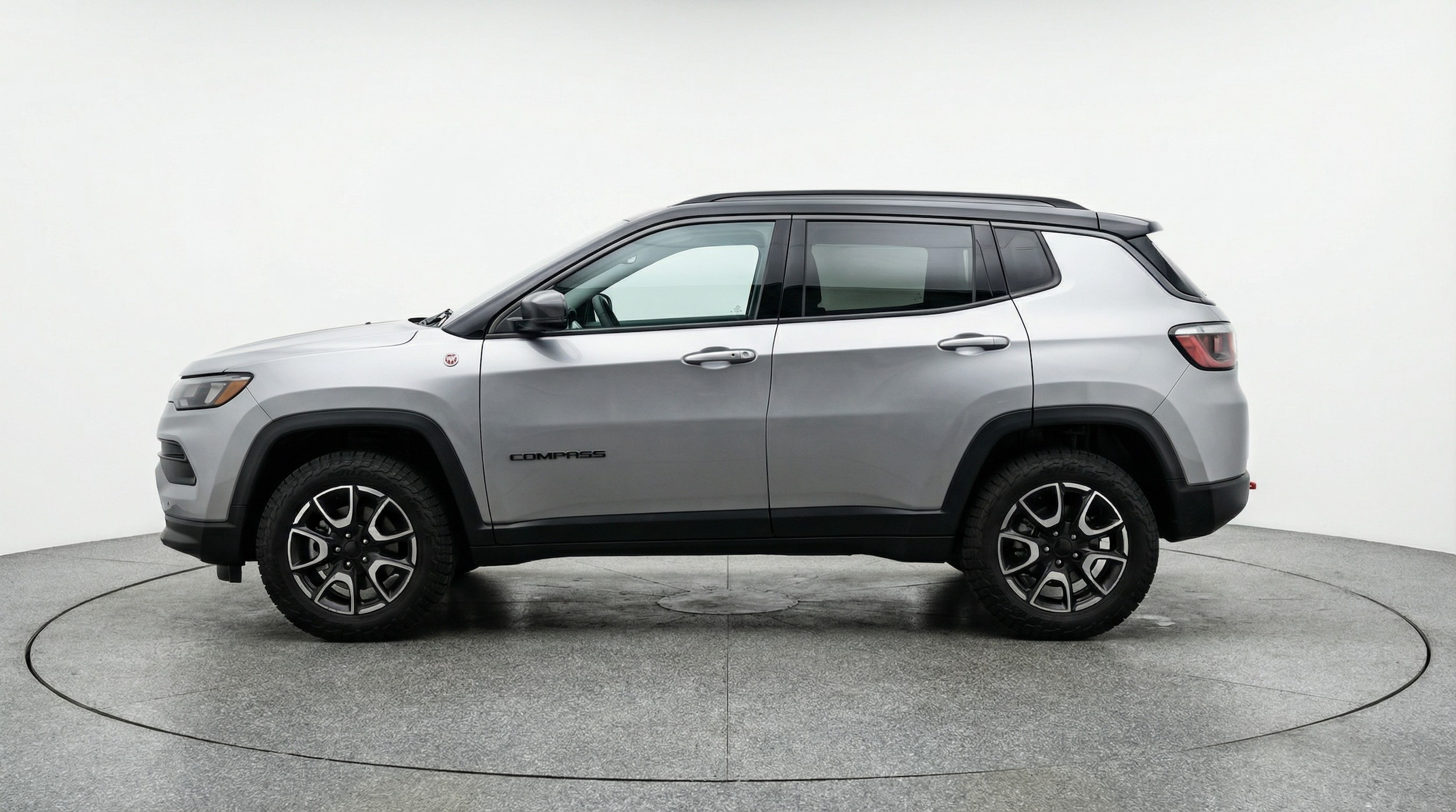Thumbnail: 2025 Jeep Compass - 4