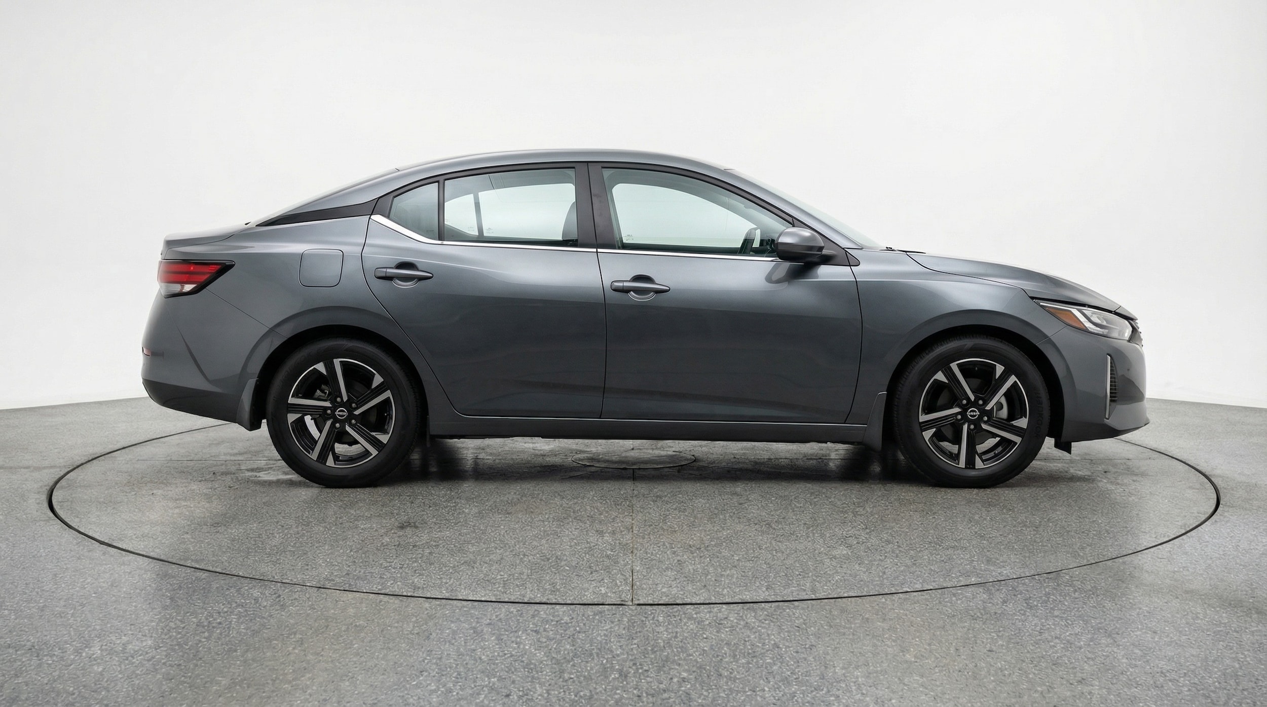 Thumbnail: 2025 Nissan Sentra - 8