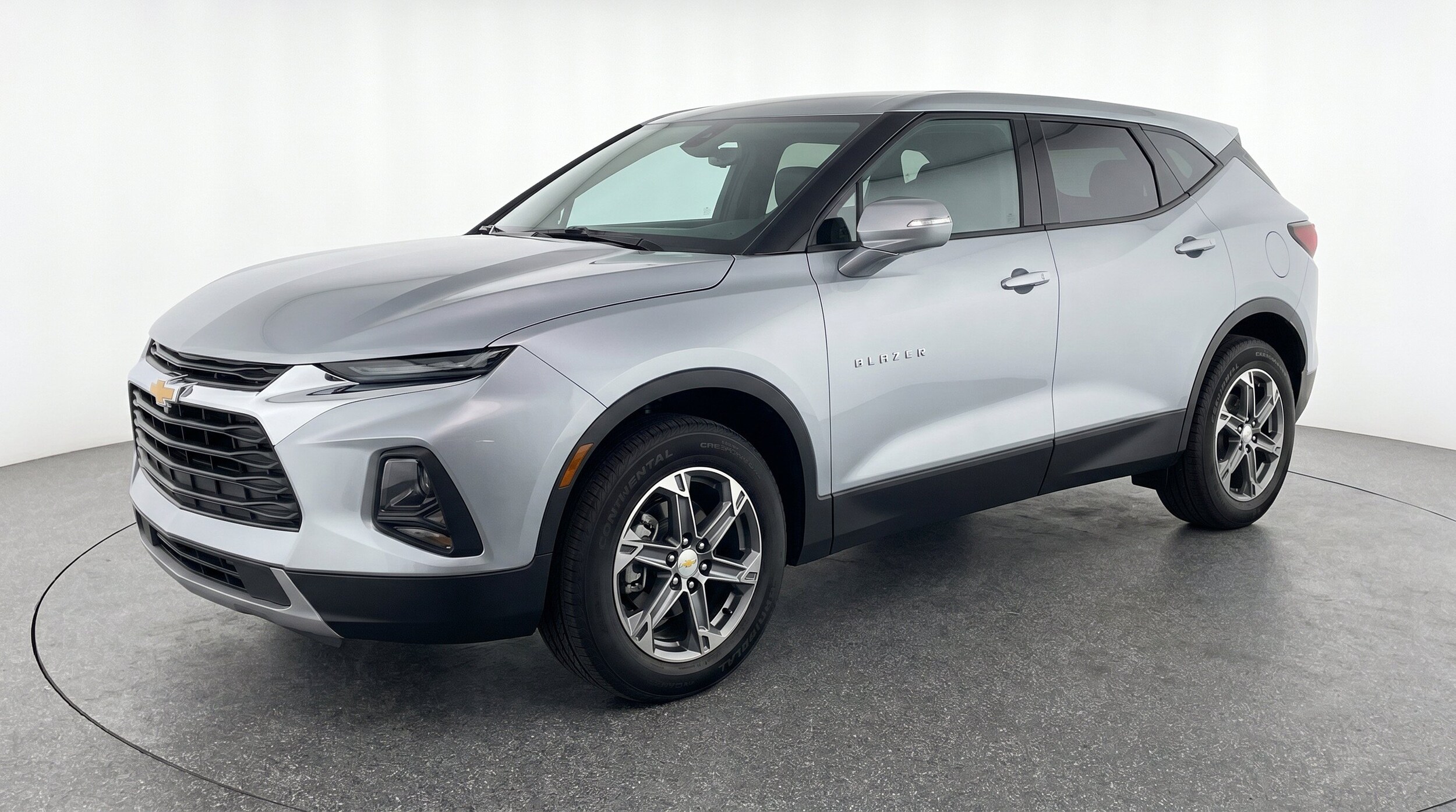Thumbnail: 2026 Chevrolet Blazer - 3