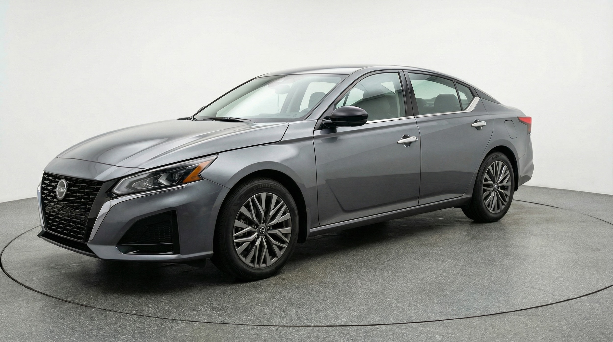 Thumbnail: 2025 Nissan Altima - 3