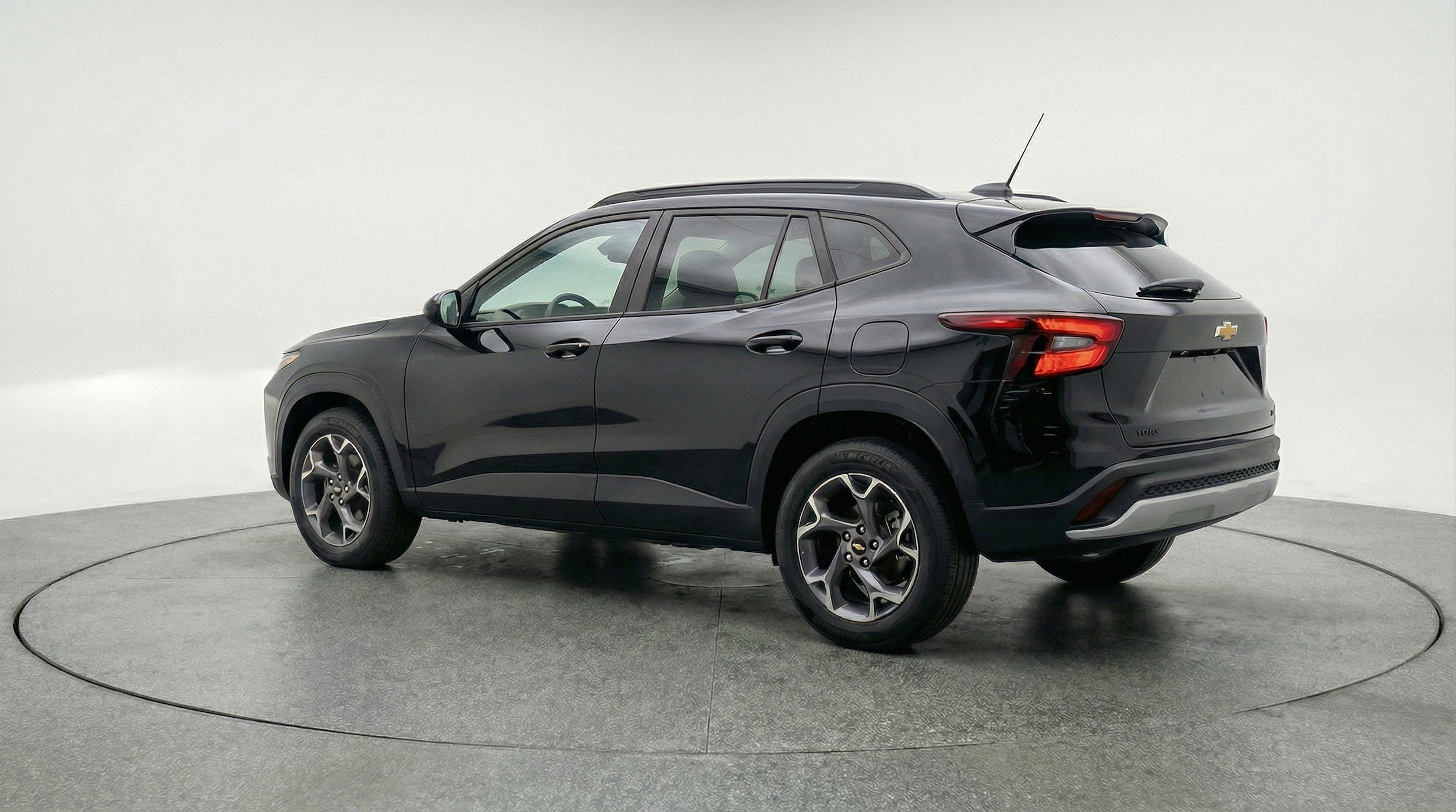 Thumbnail: 2025 Chevrolet Trax - 6