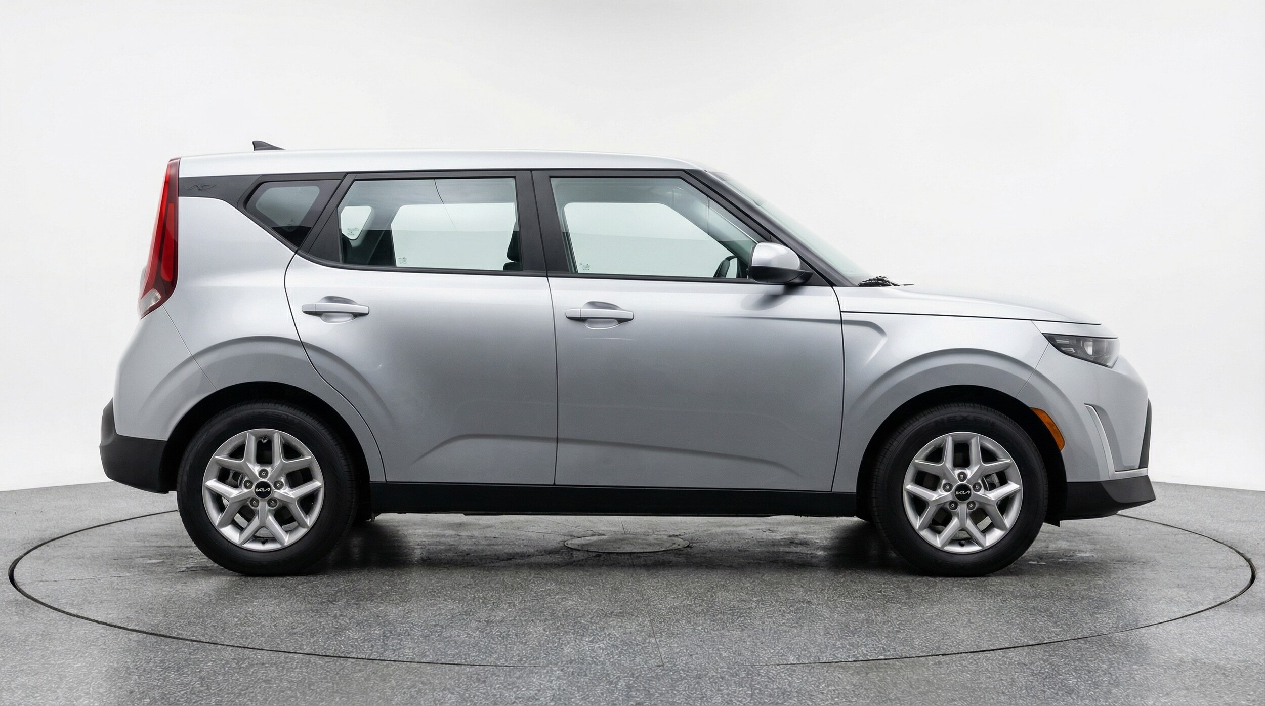 Thumbnail: 2025 Kia Soul - 8