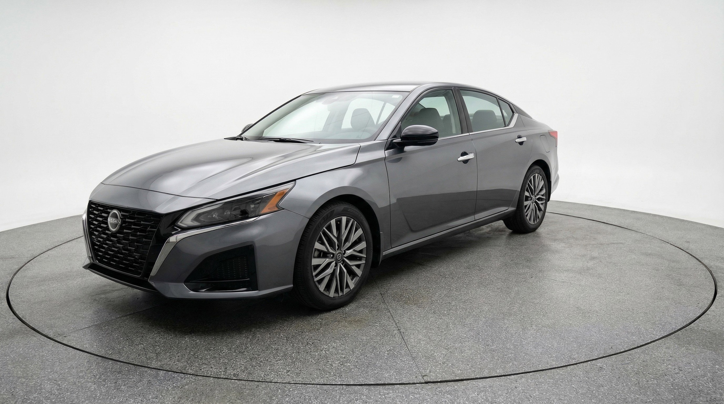 Thumbnail: 2025 Nissan Altima - 3