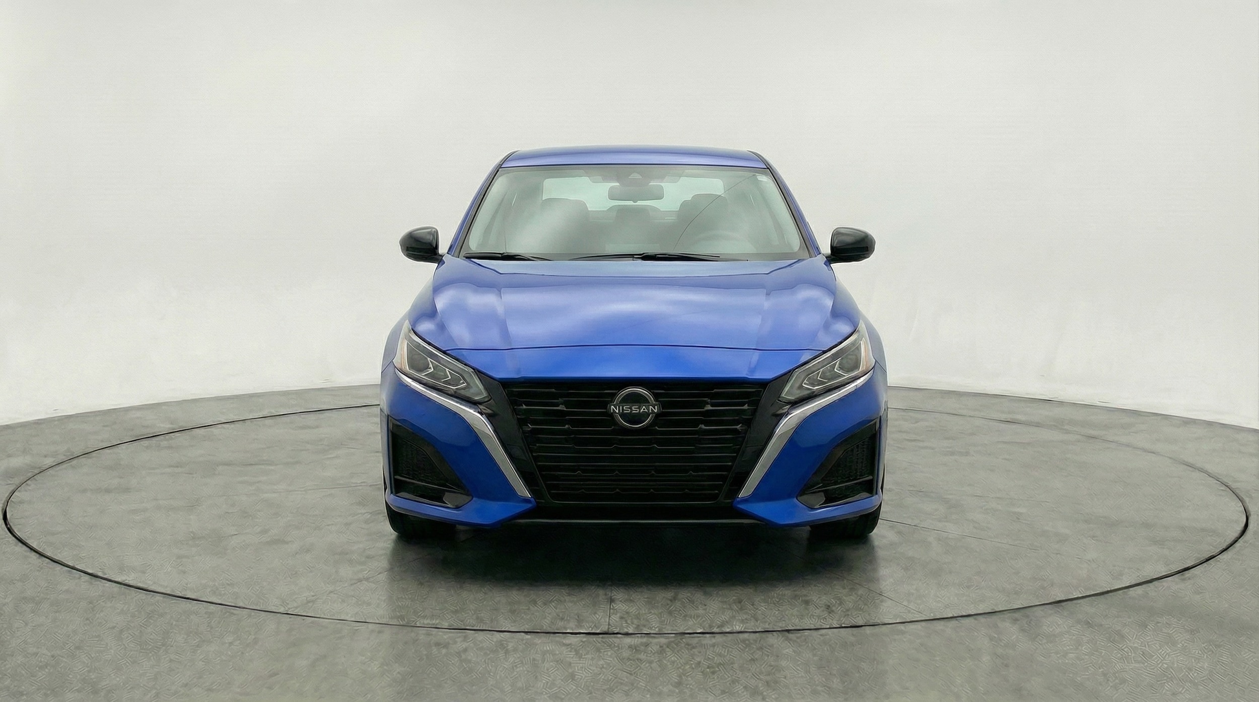 Thumbnail: 2025 Nissan Altima - 2