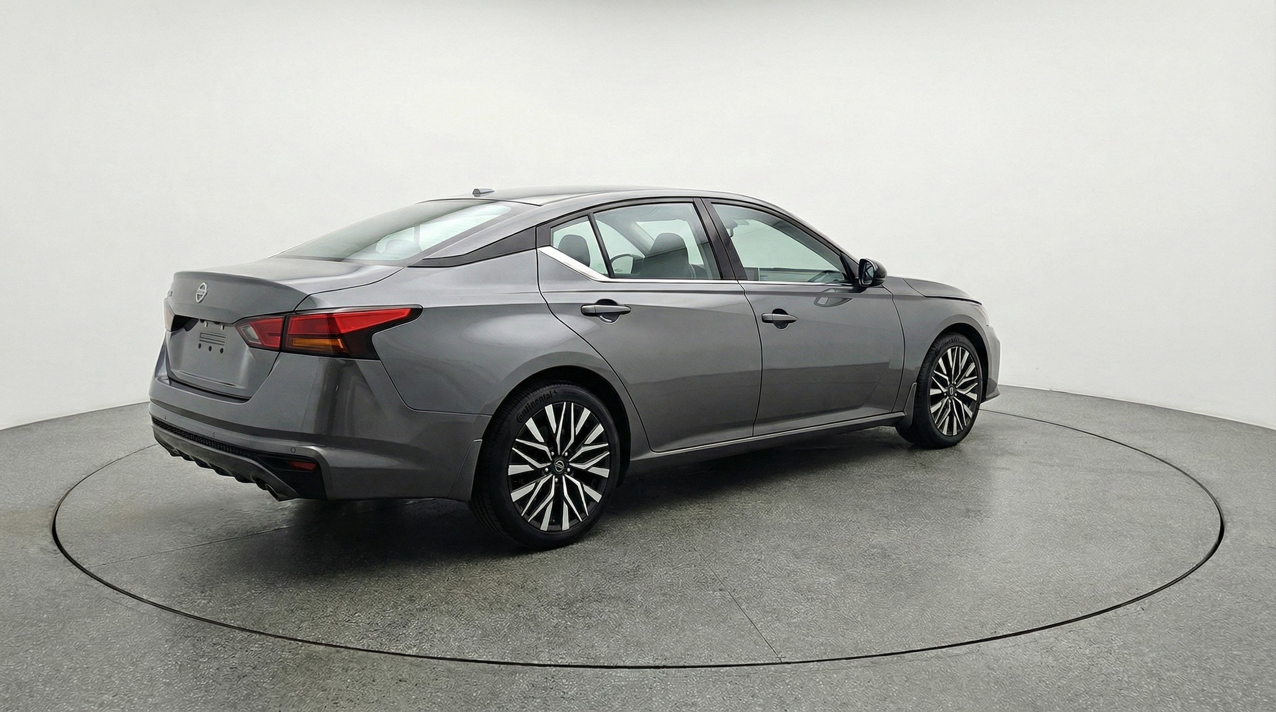 Thumbnail: 2025 Nissan Altima - 9