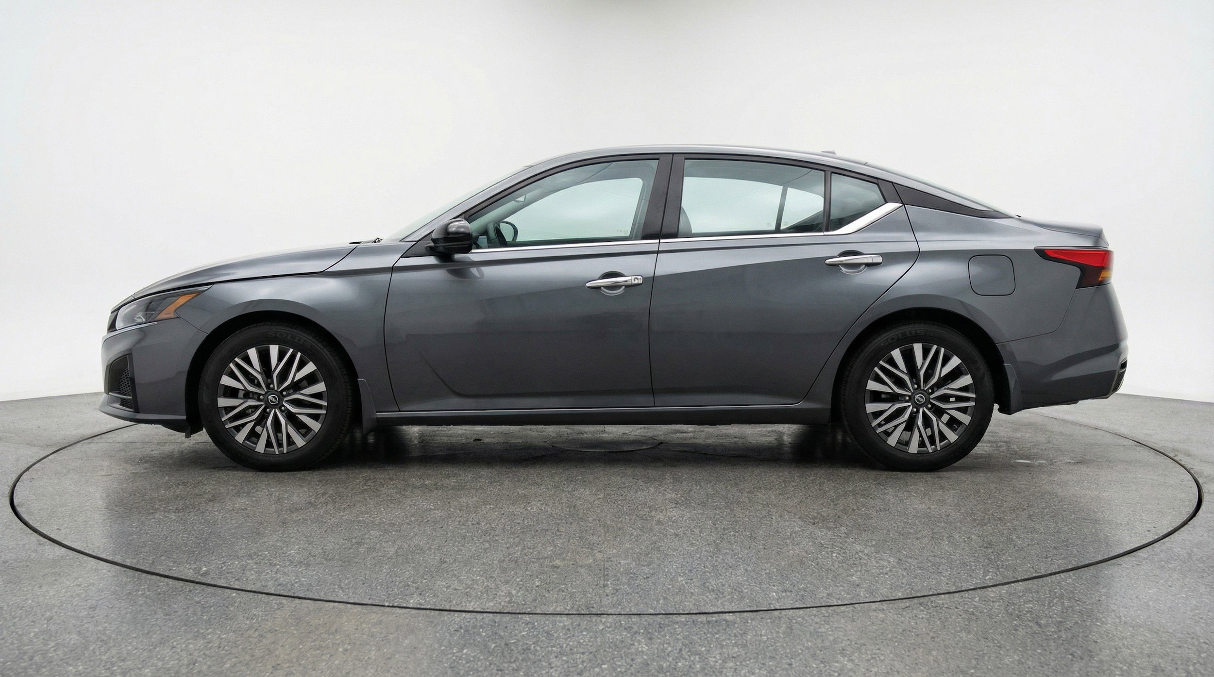 Thumbnail: 2025 Nissan Altima - 5