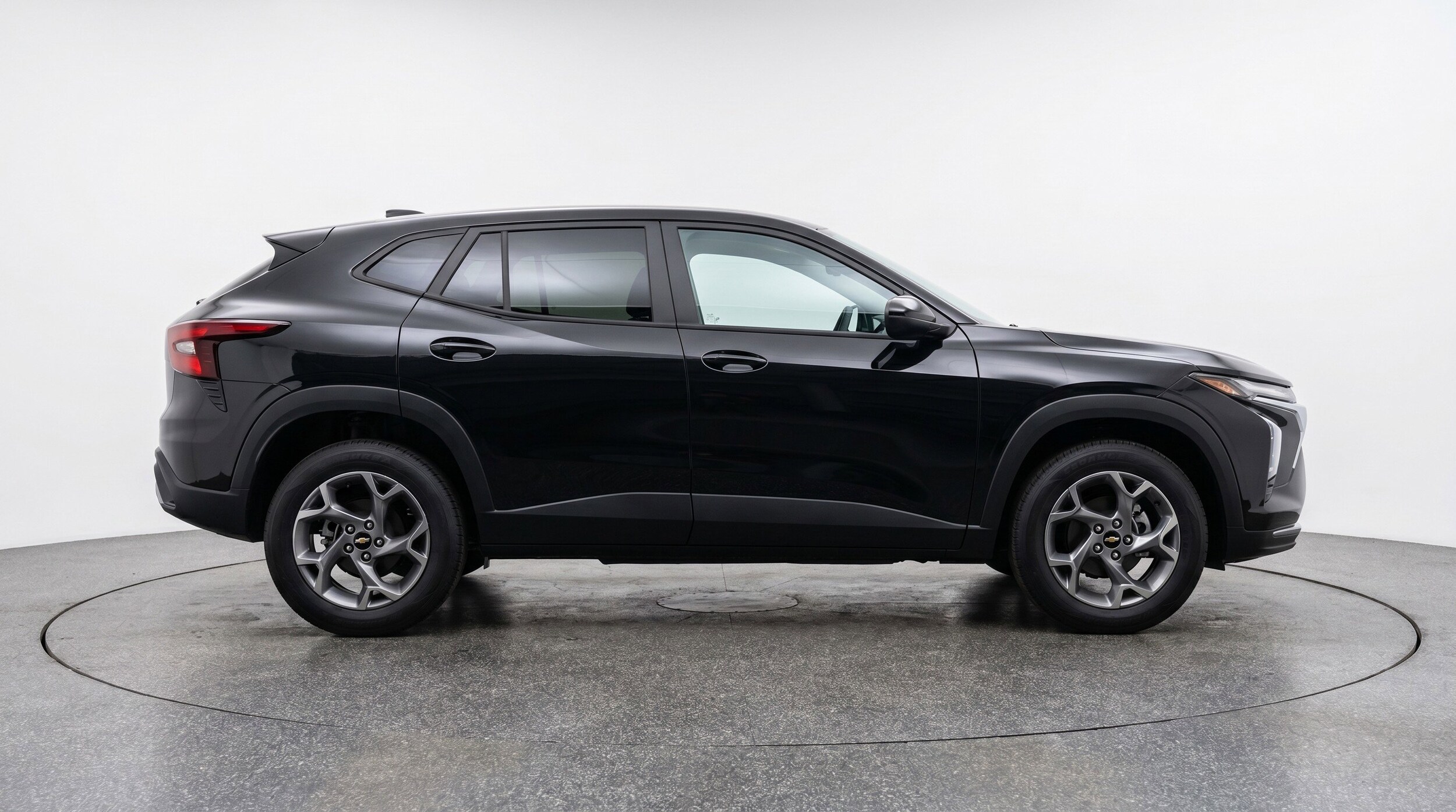 Thumbnail: 2025 Chevrolet Trax - 11
