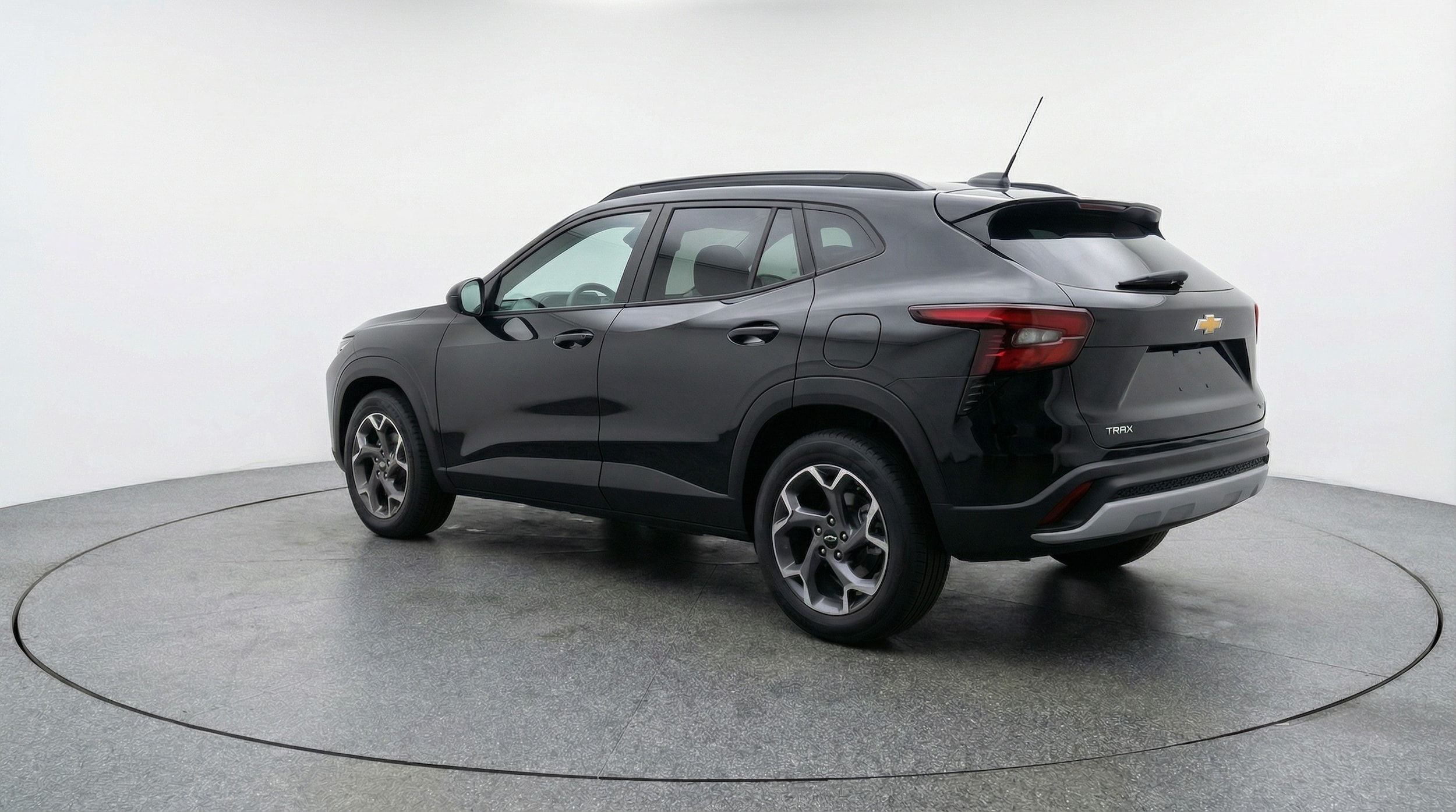 Thumbnail: 2025 Chevrolet Trax - 5