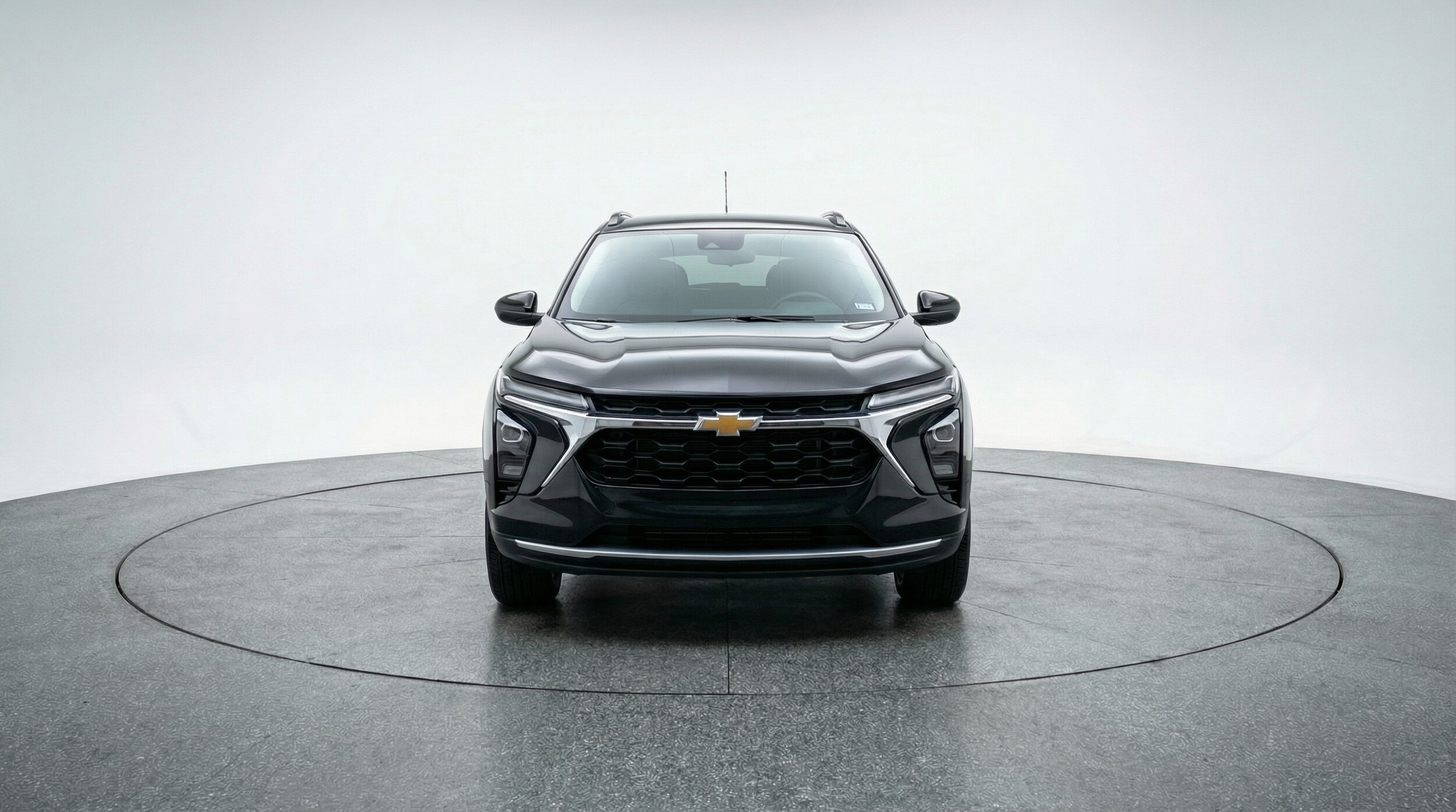 Thumbnail: 2025 Chevrolet Trax - 2