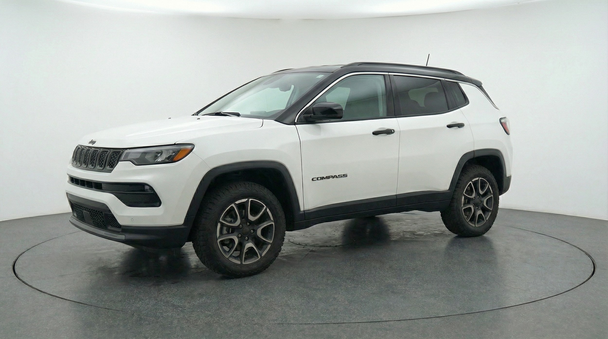 Thumbnail: 2025 Jeep Compass - 3