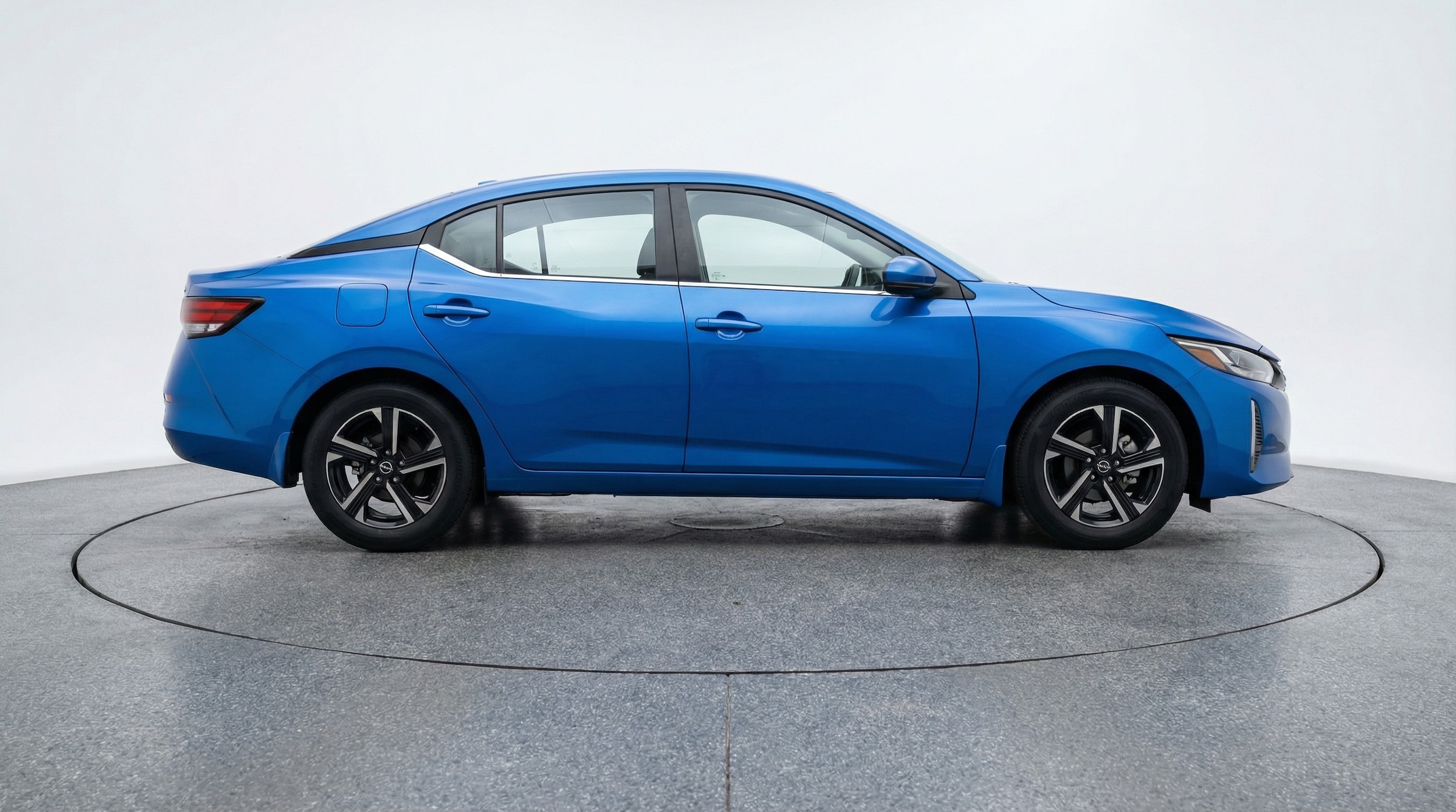 Thumbnail: 2025 Nissan Sentra - 8