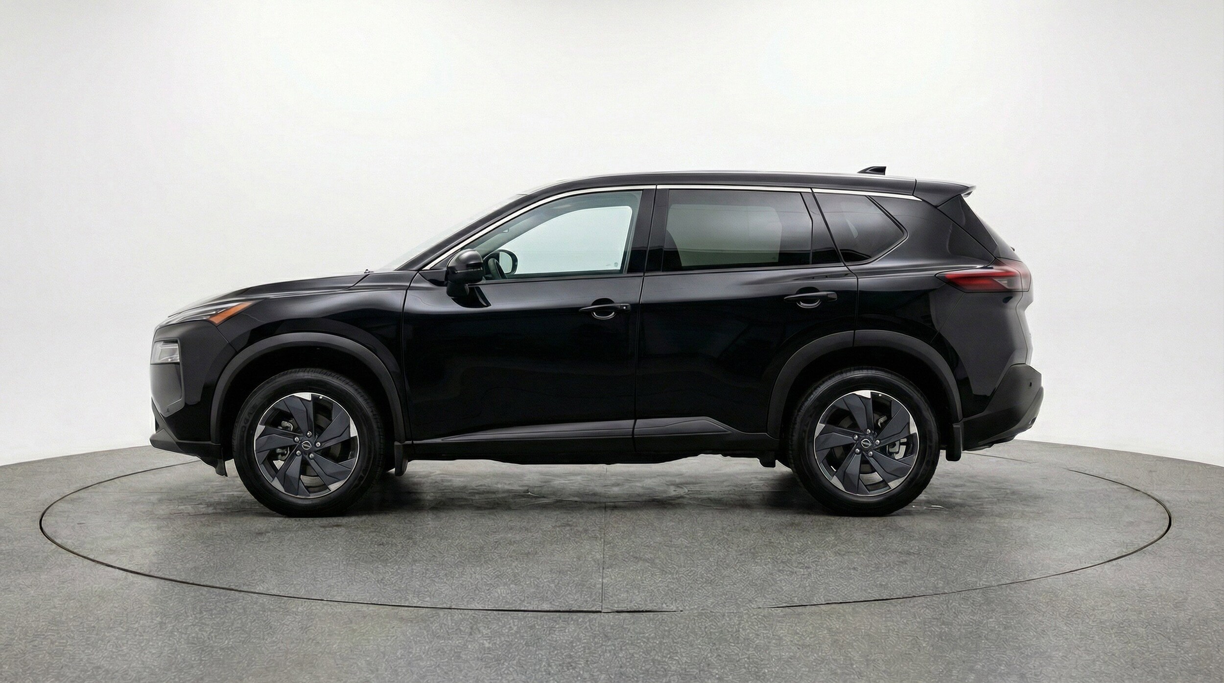 Thumbnail: 2025 Nissan Rogue - 5