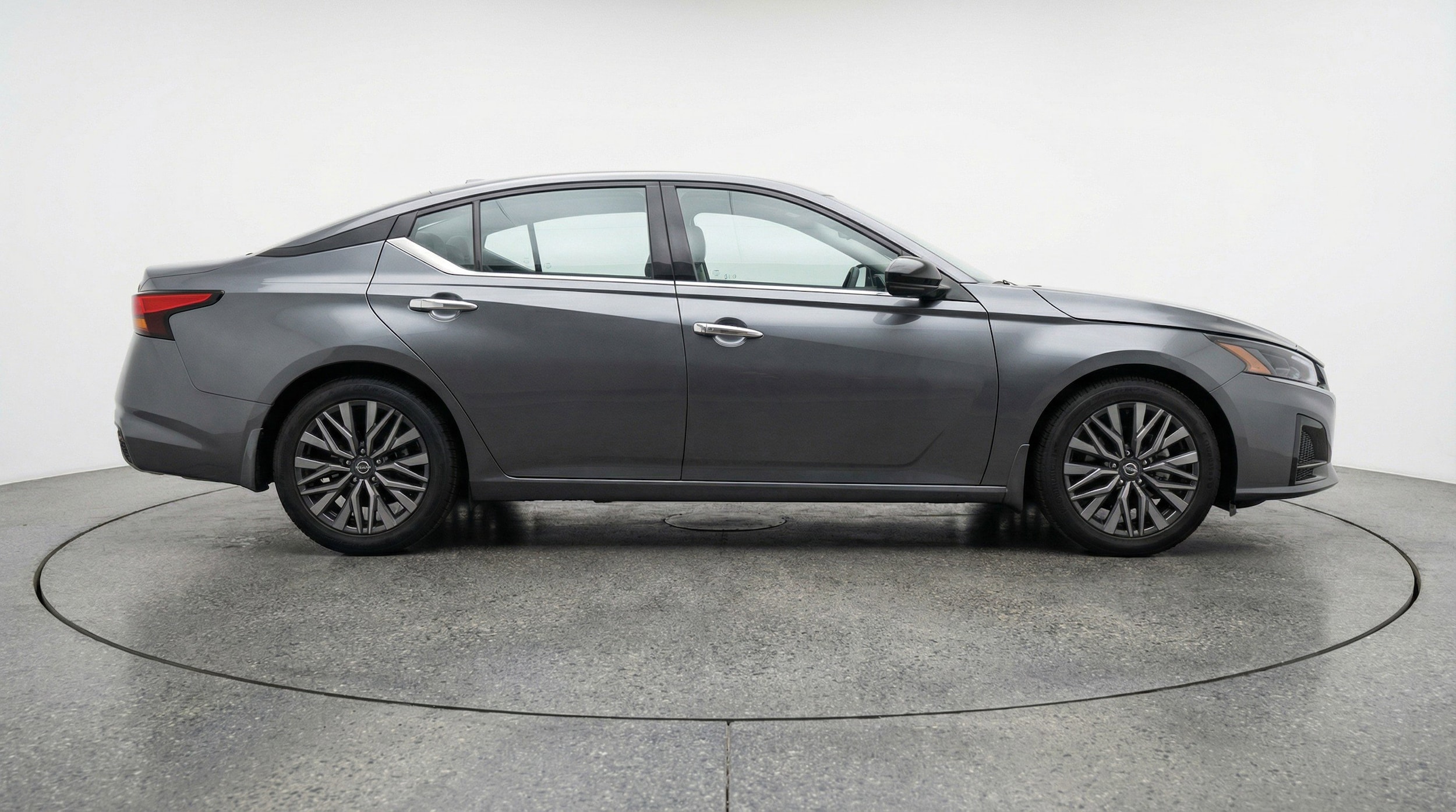 Thumbnail: 2025 Nissan Altima - 11