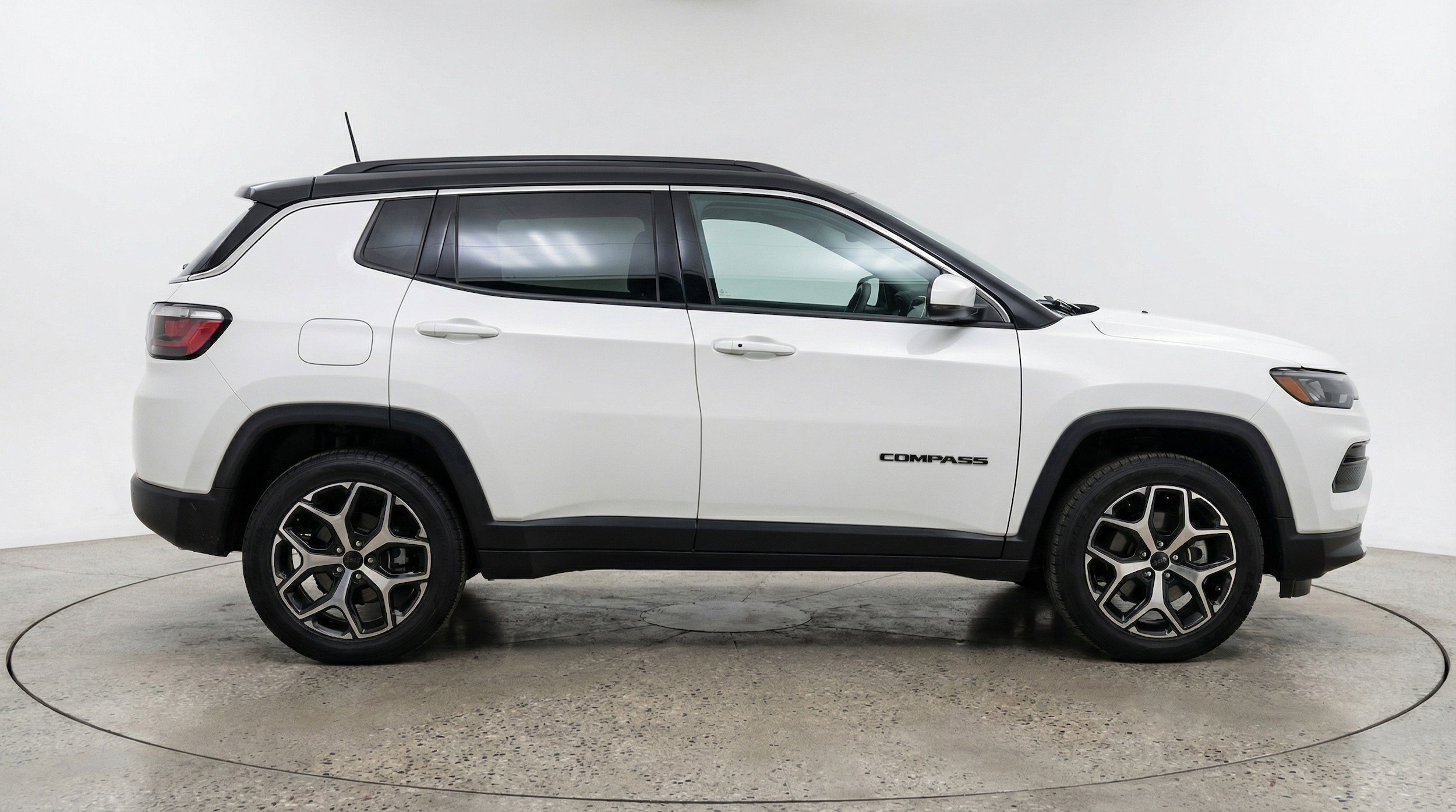 Thumbnail: 2025 Jeep Compass - 11