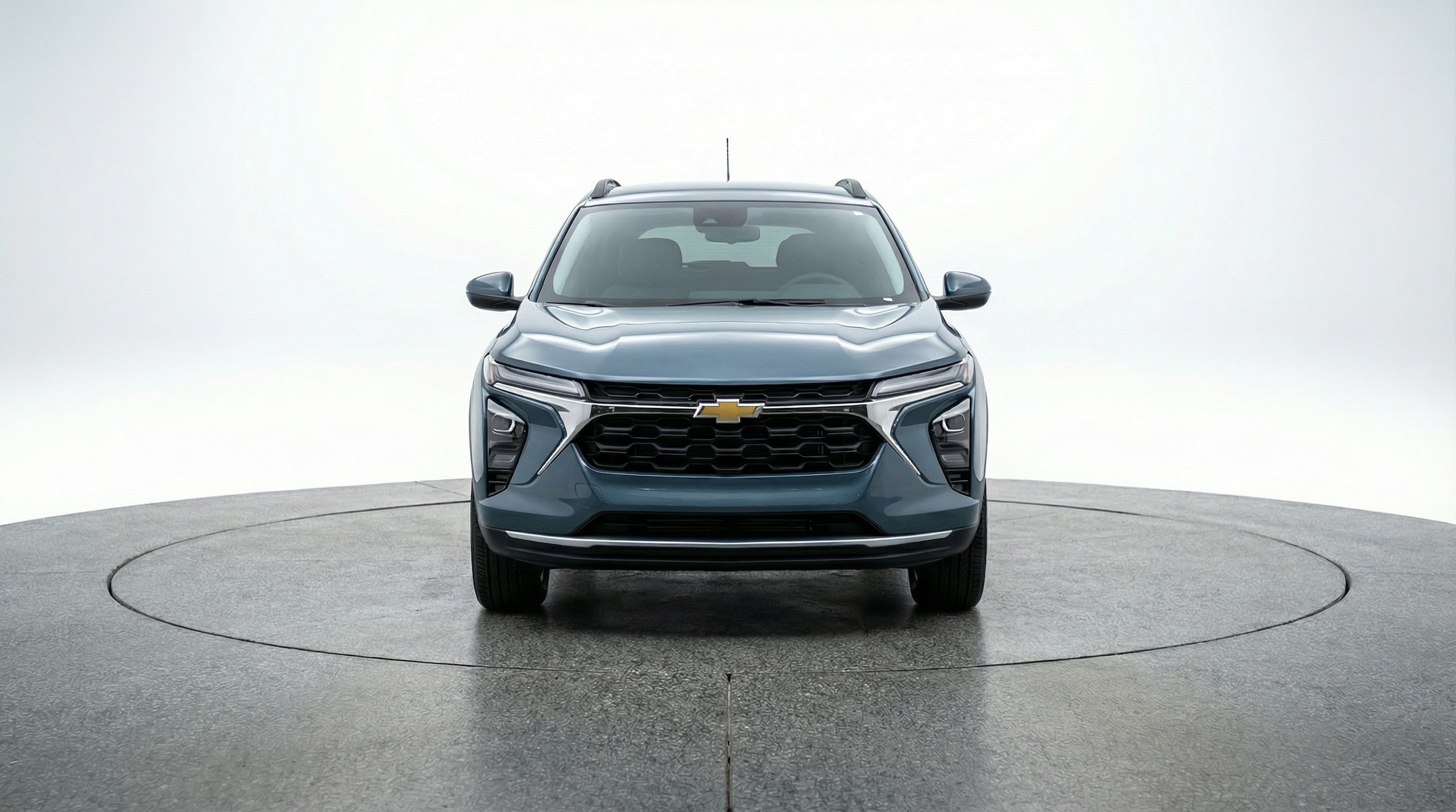 Thumbnail: 2025 Chevrolet Trax - 2