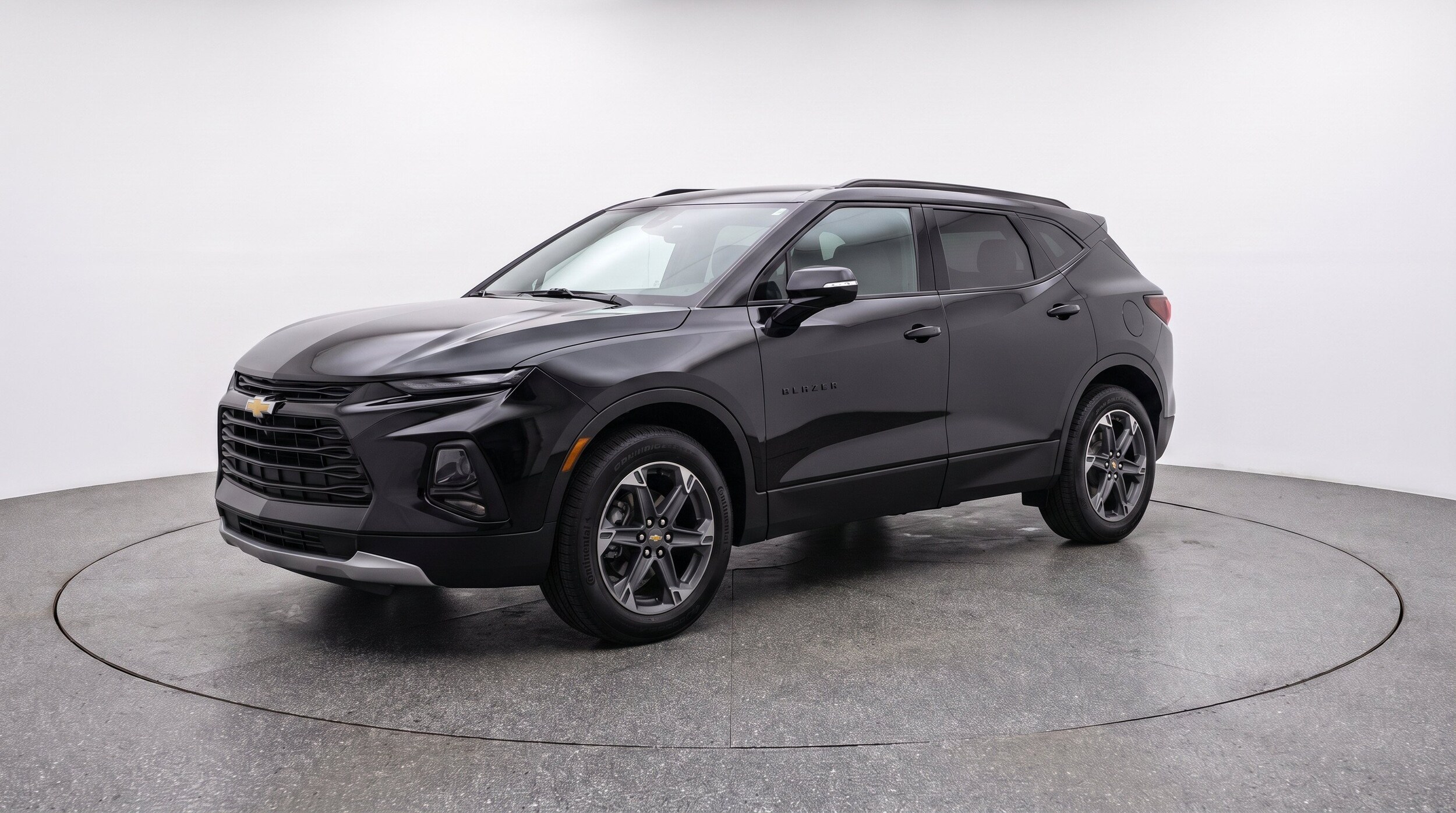 Thumbnail: 2026 Chevrolet Blazer - 3