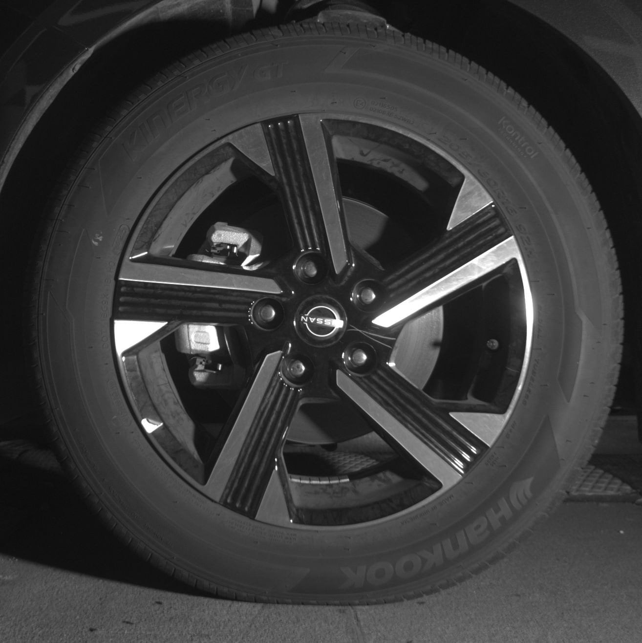 Thumbnail: 2025 Nissan Sentra - 12