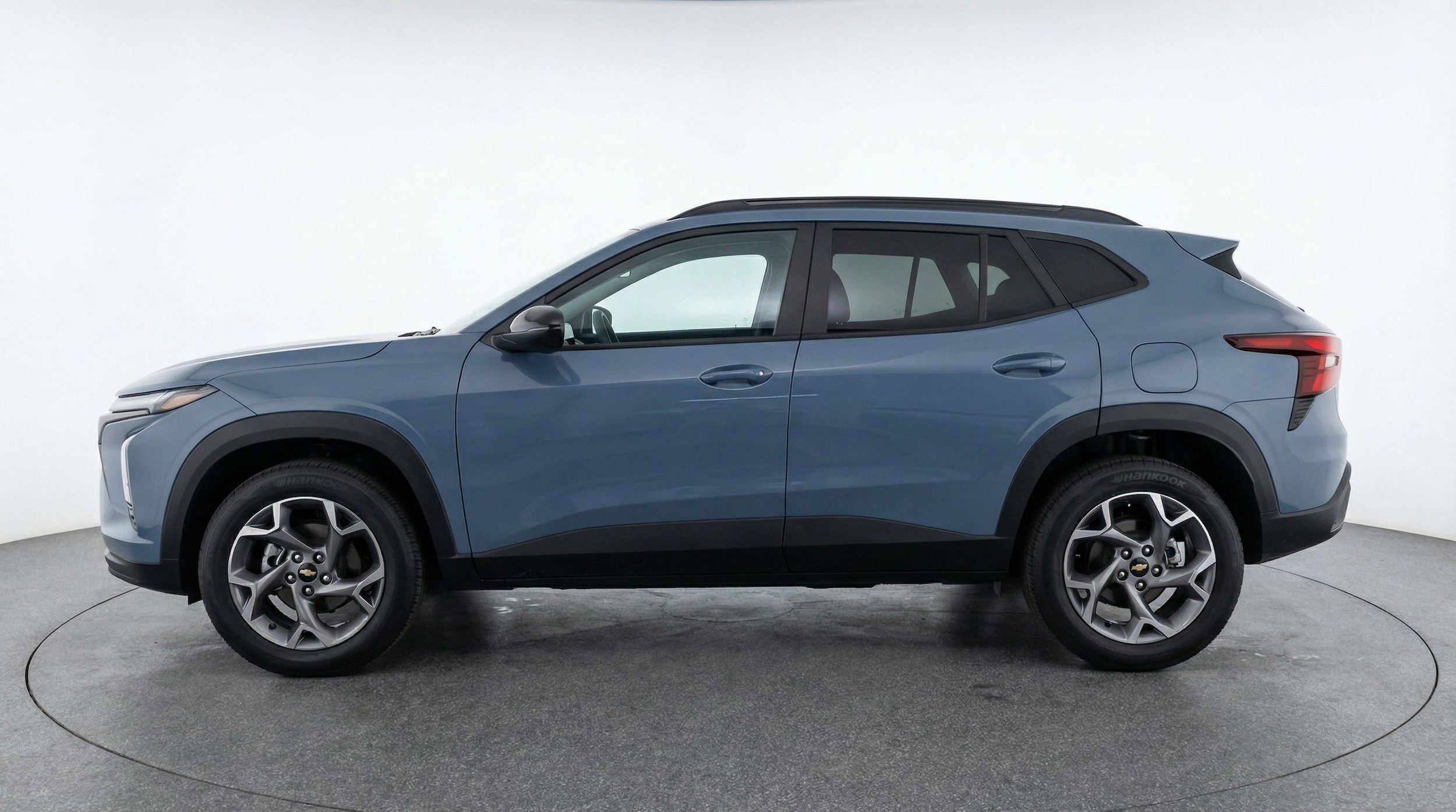 Thumbnail: 2025 Chevrolet Trax - 5