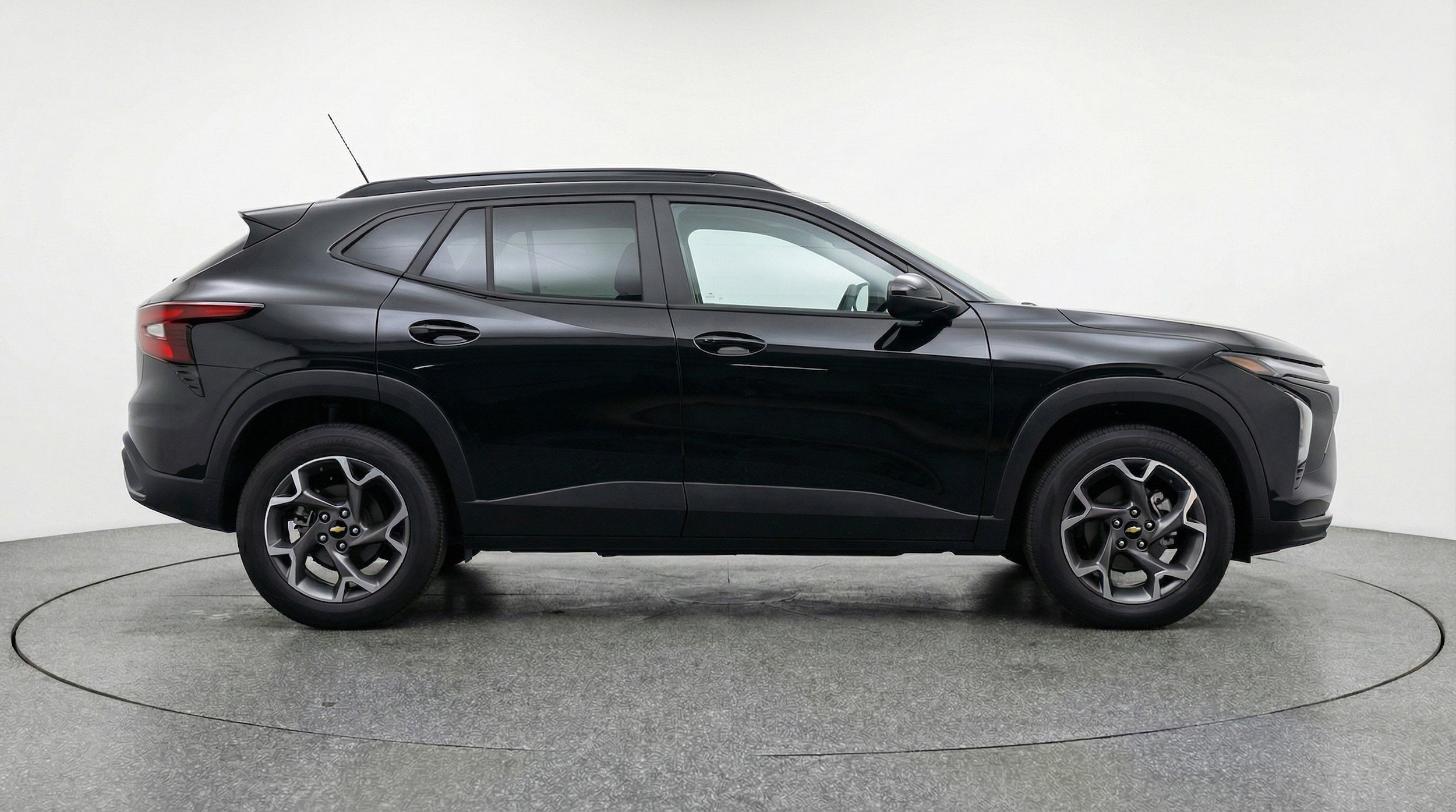 Thumbnail: 2025 Chevrolet Trax - 11