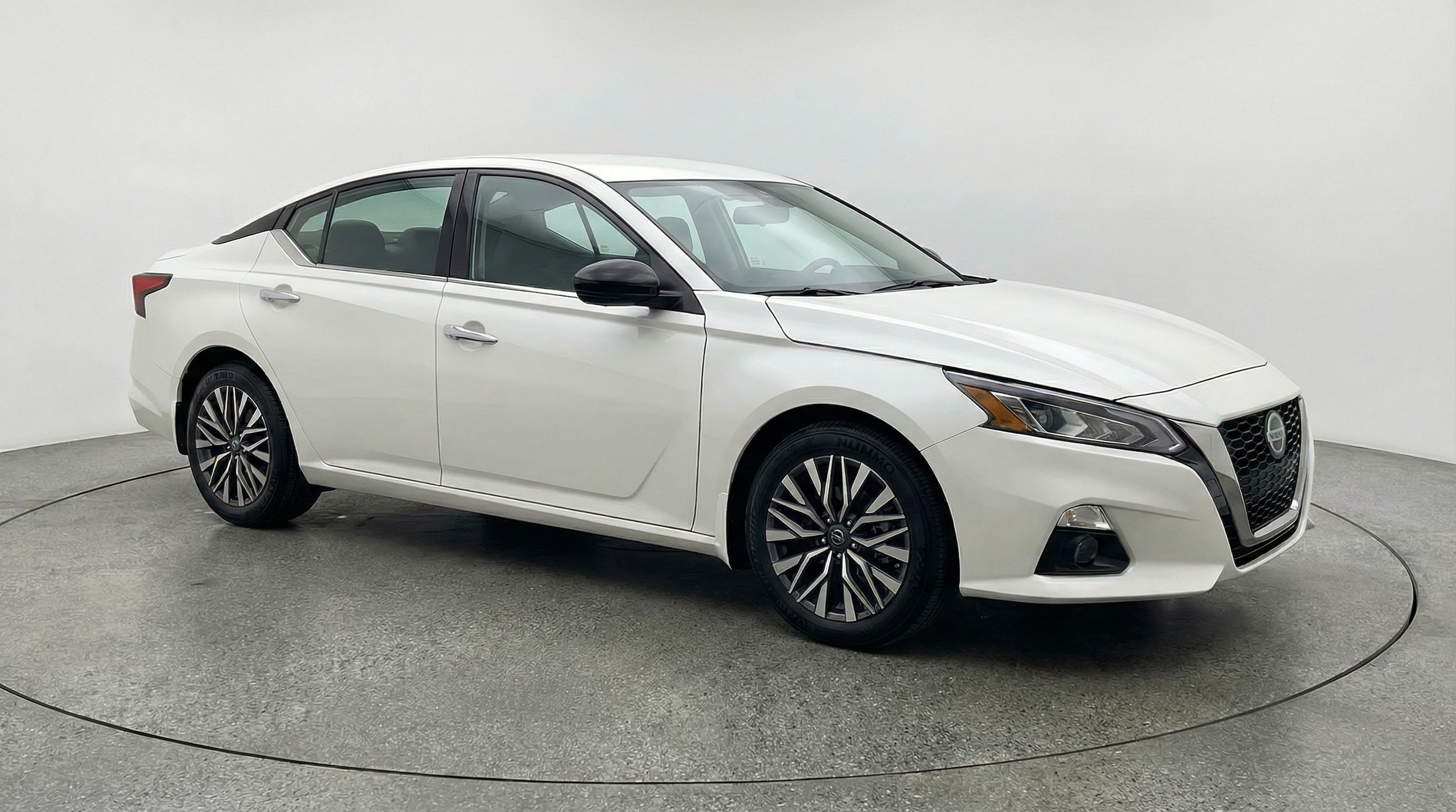 Thumbnail: 2025 Nissan Altima - 1