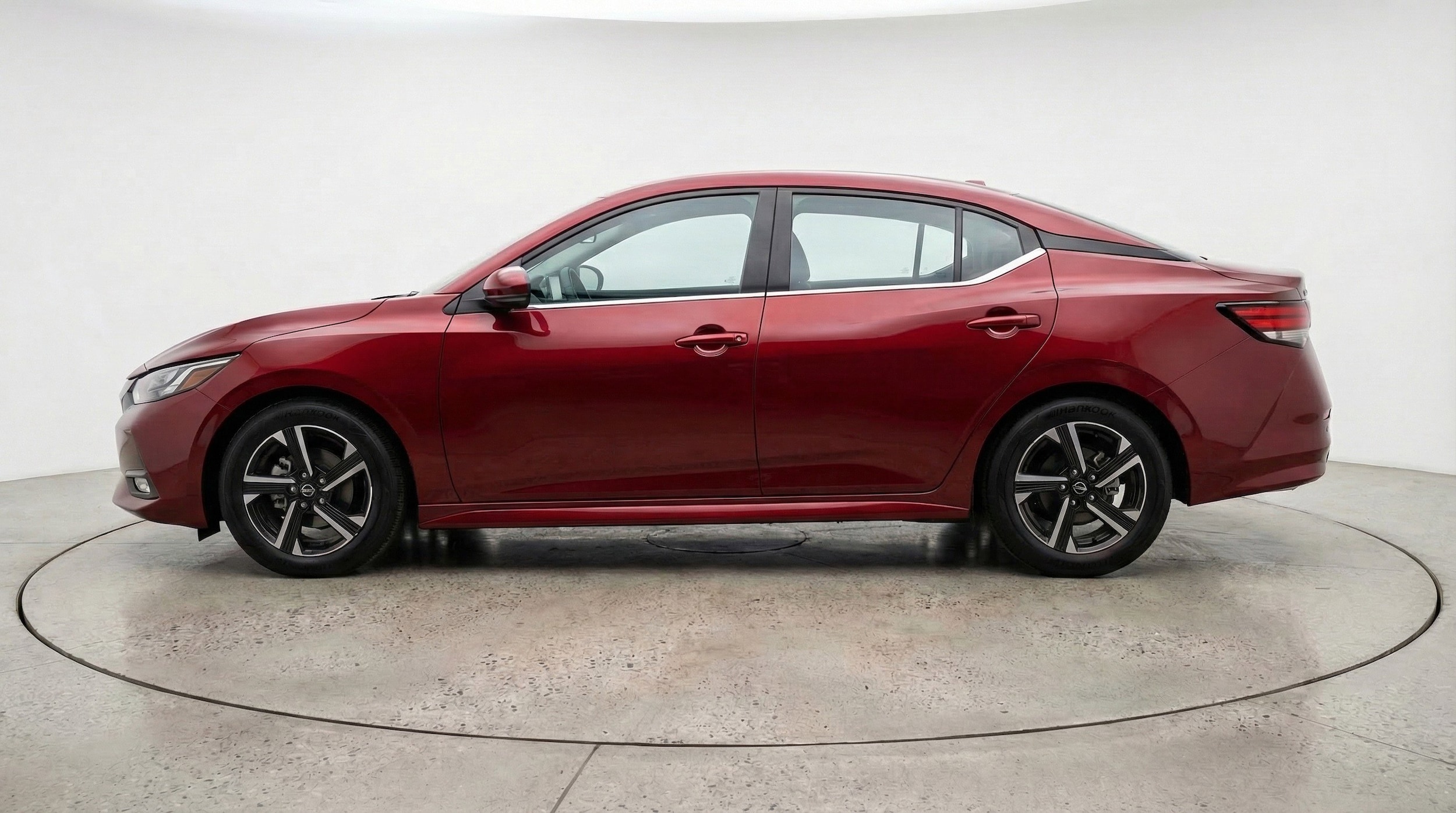 Thumbnail: 2025 Nissan Sentra - 5