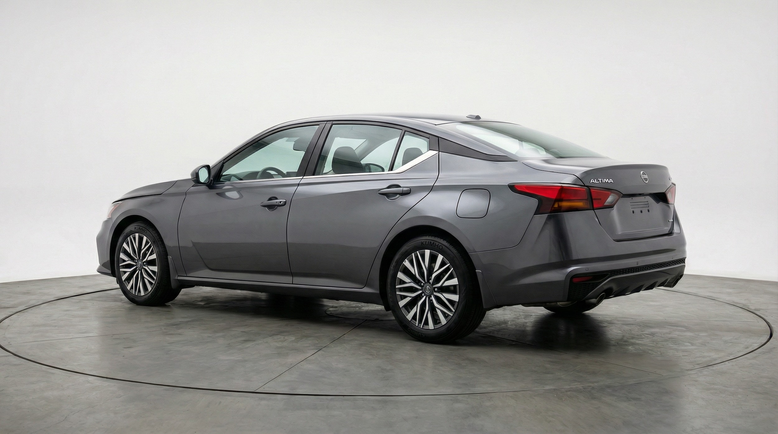 Thumbnail: 2025 Nissan Altima - 5