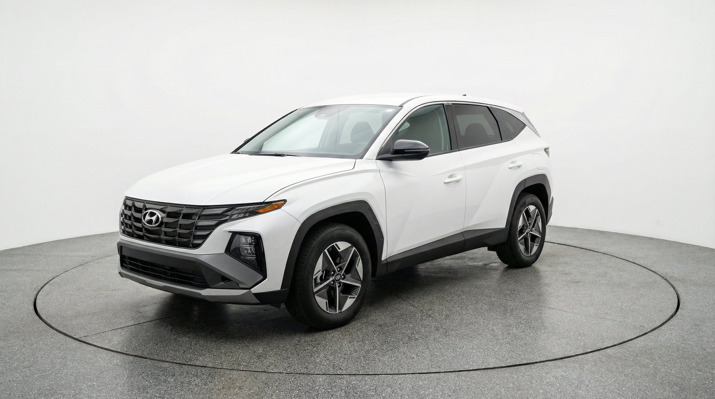 Thumbnail: 2026 Hyundai Tucson - 3