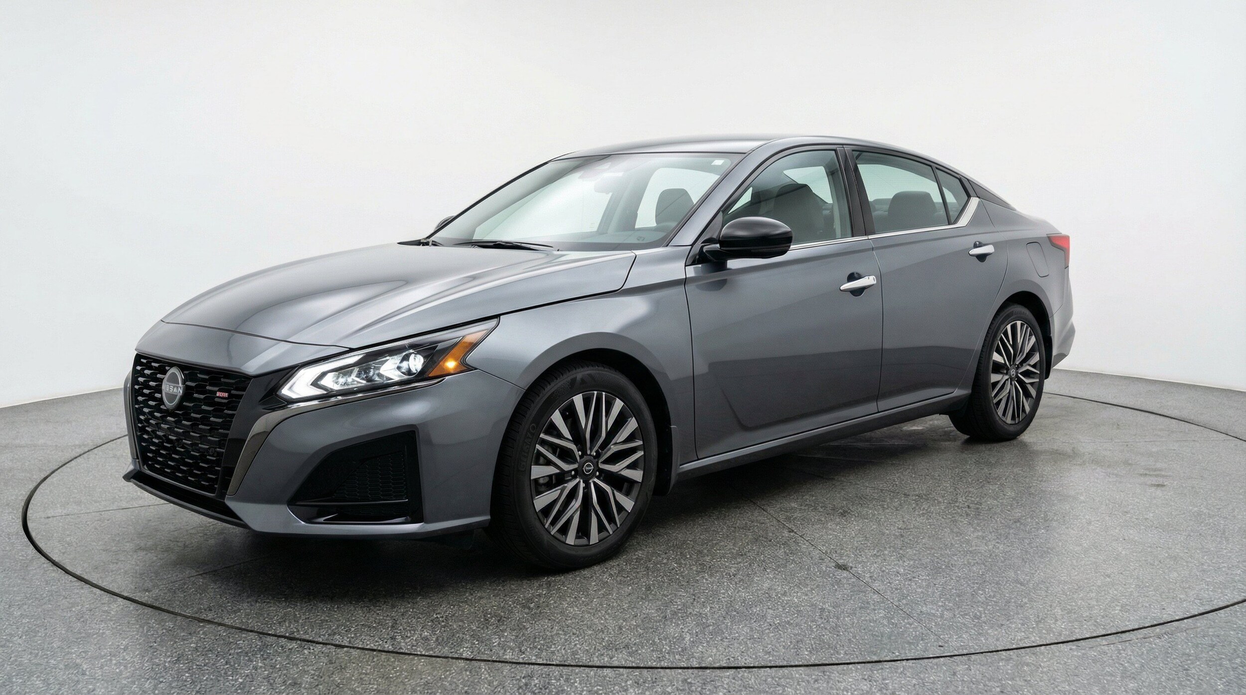 Thumbnail: 2025 Nissan Altima - 3