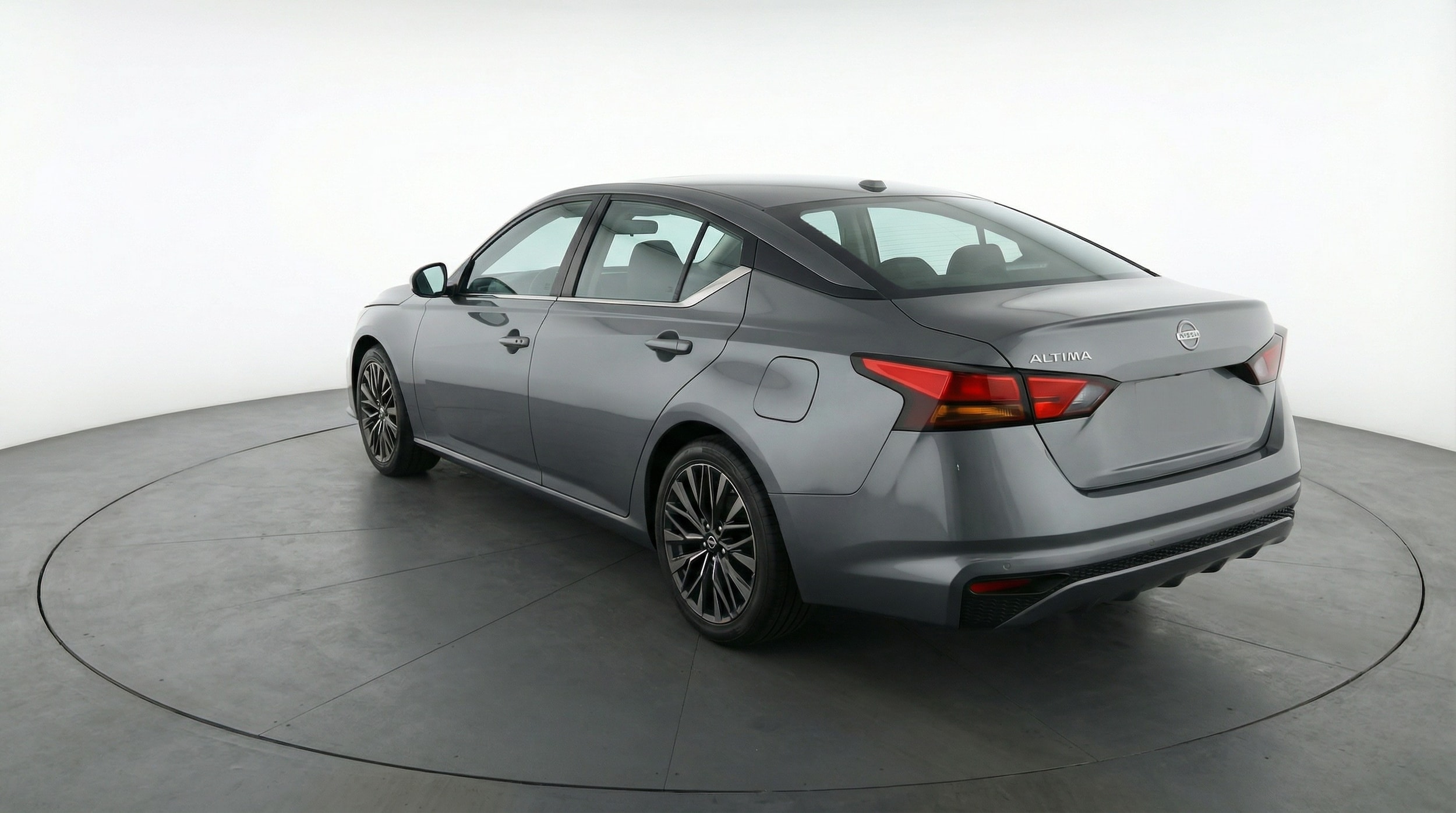 Thumbnail: 2025 Nissan Altima - 5