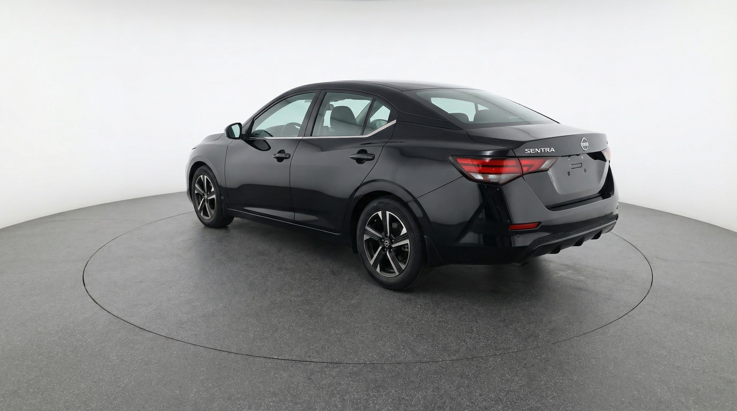 Thumbnail: 2025 Nissan Sentra - 5