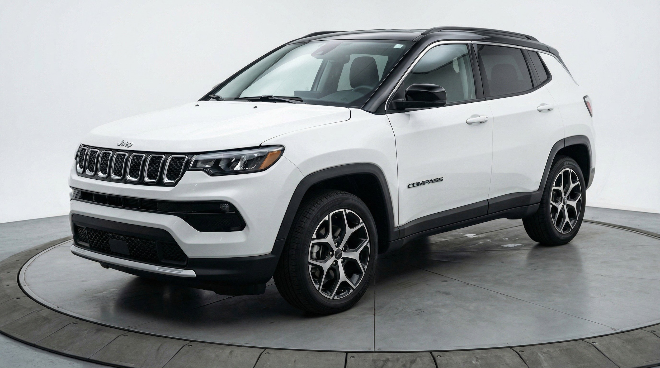 Thumbnail: 2025 Jeep Compass - 3