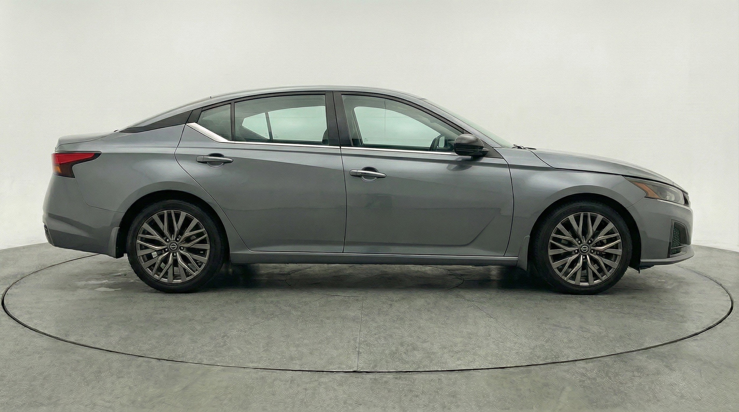 Thumbnail: 2025 Nissan Altima - 11