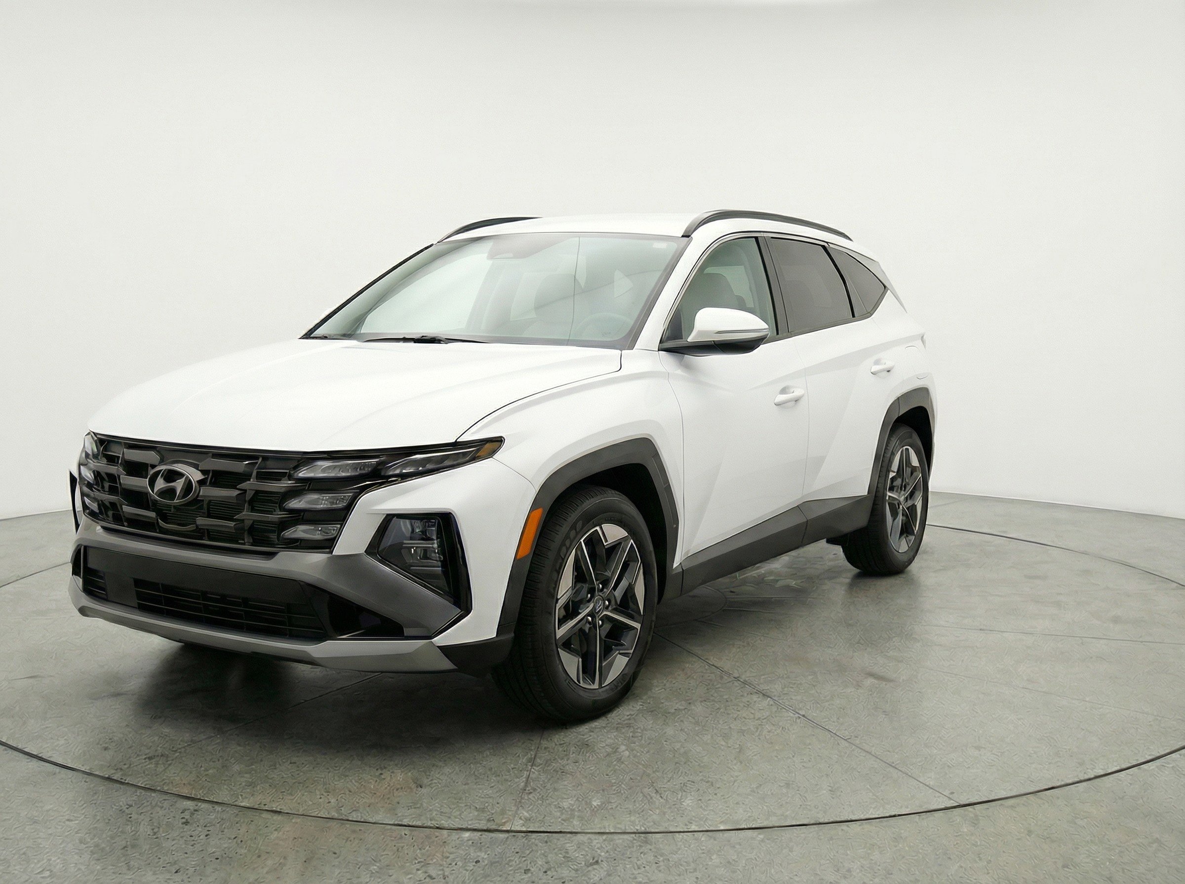 Thumbnail: 2025 Hyundai Tucson - 3