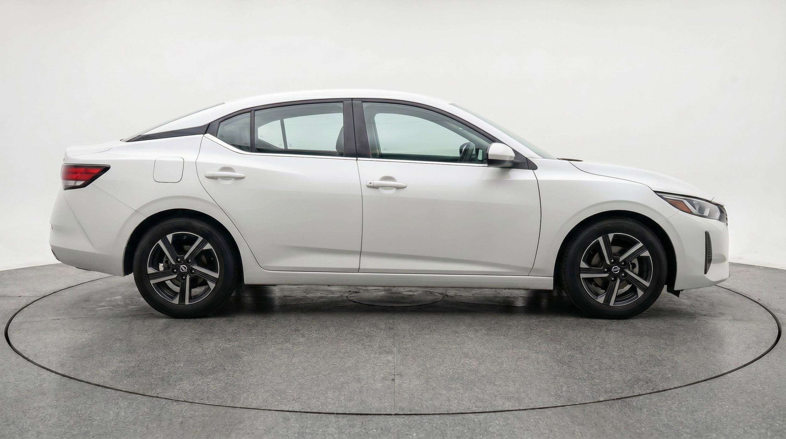 Thumbnail: 2025 Nissan Sentra - 11
