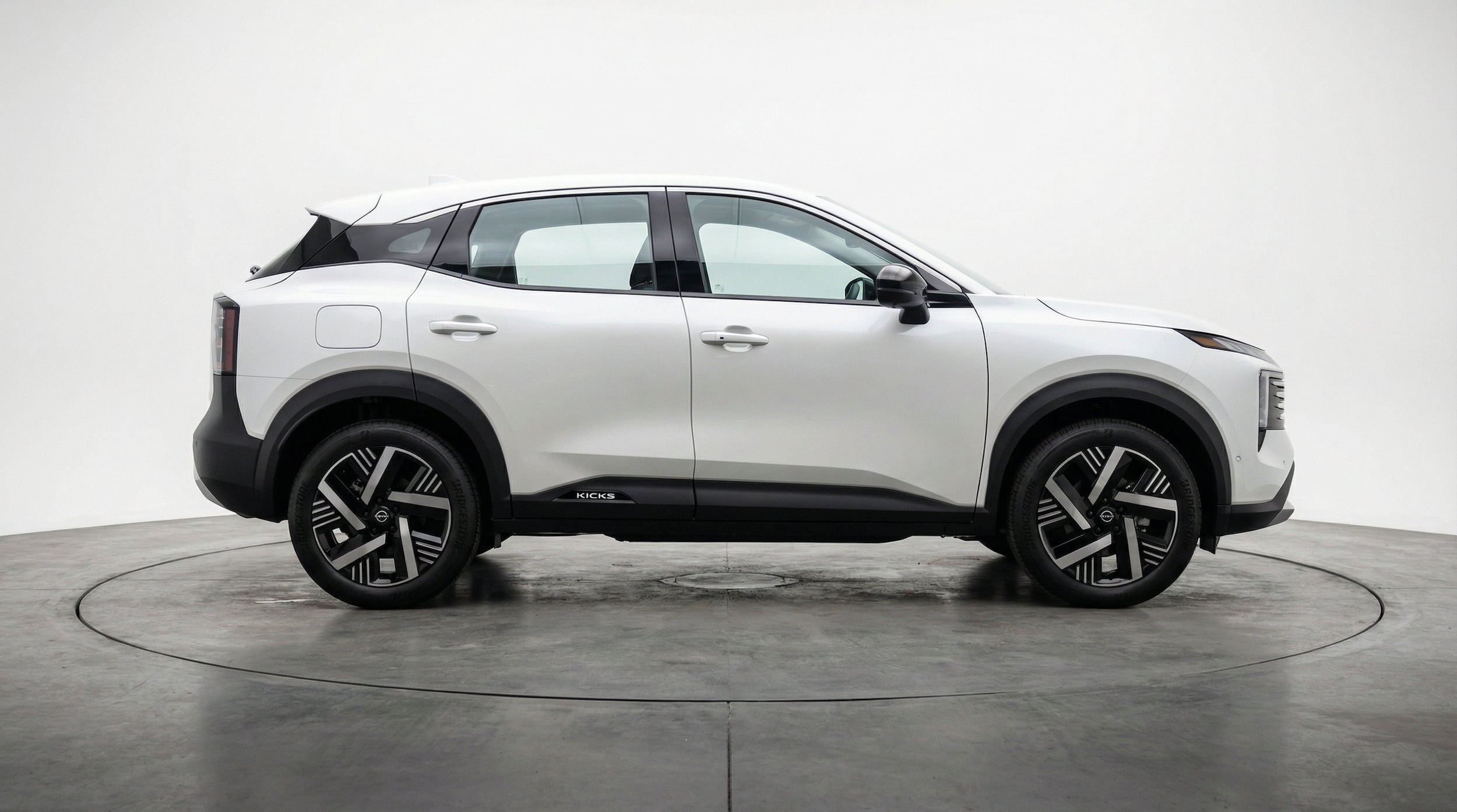 Thumbnail: 2026 Nissan Kicks - 11