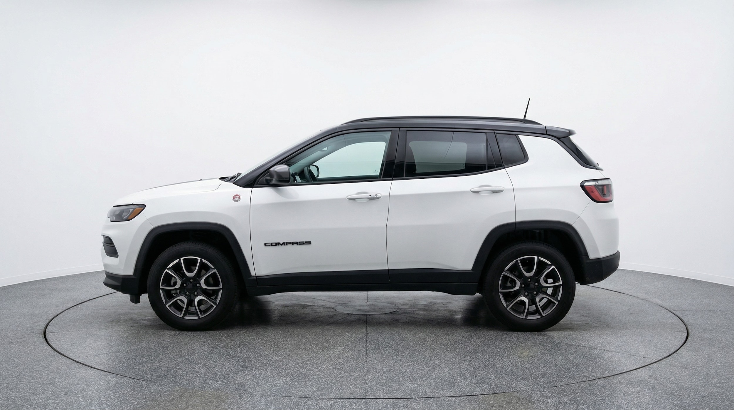 Thumbnail: 2025 Jeep Compass - 4