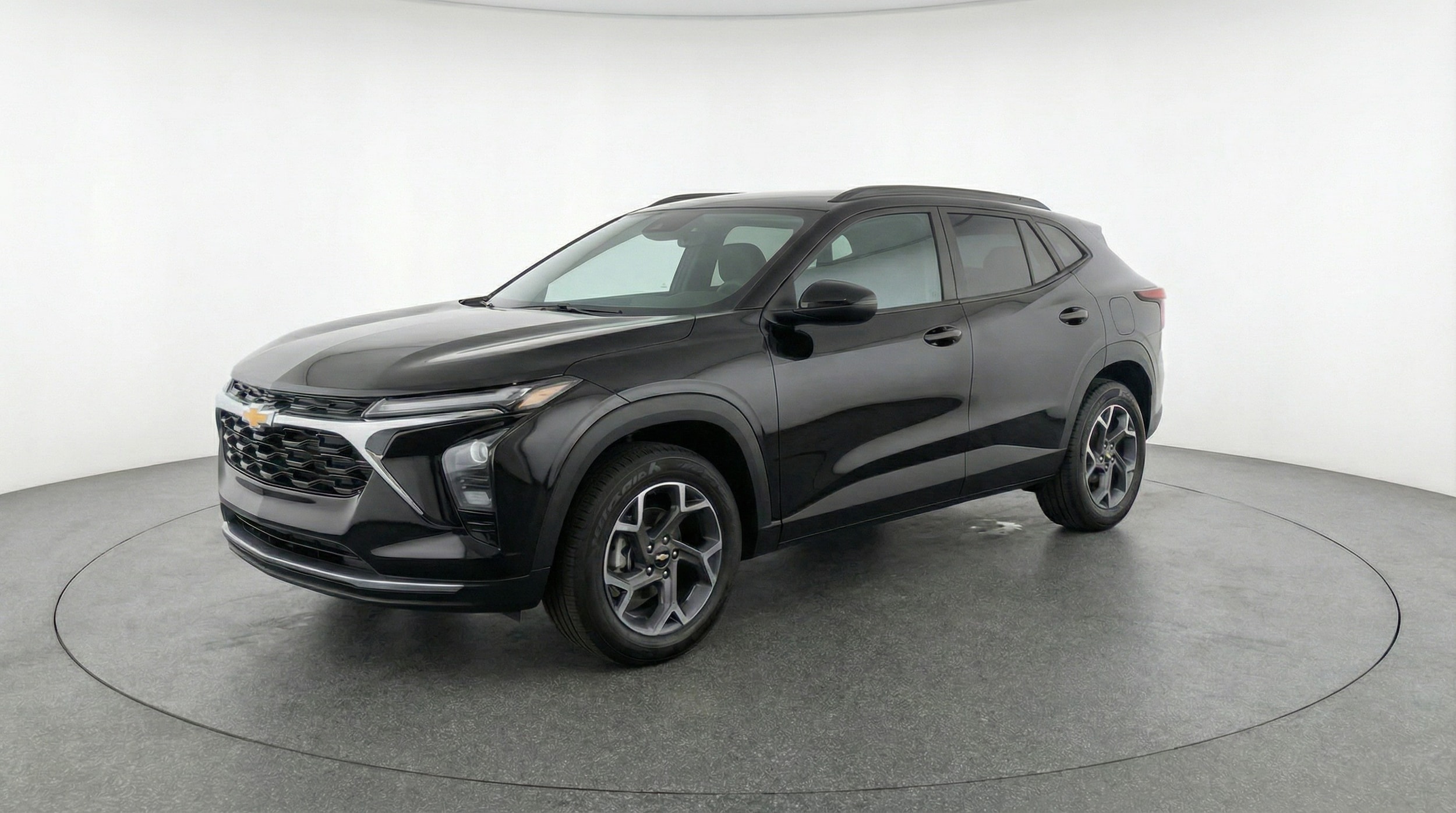 Thumbnail: 2025 Chevrolet Trax - 3