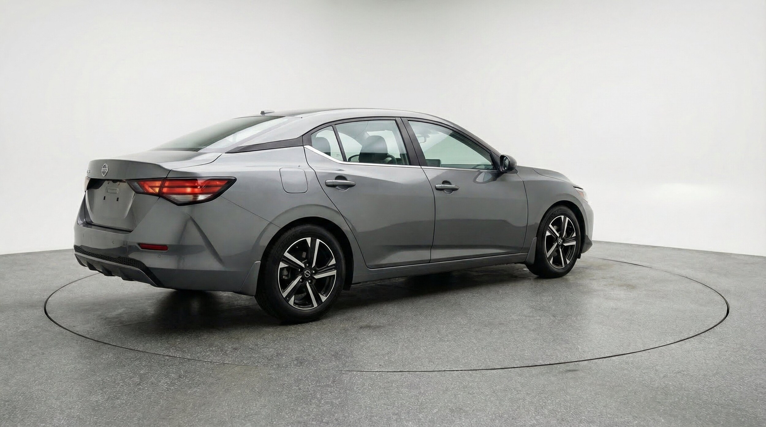 Thumbnail: 2025 Nissan Sentra - 9