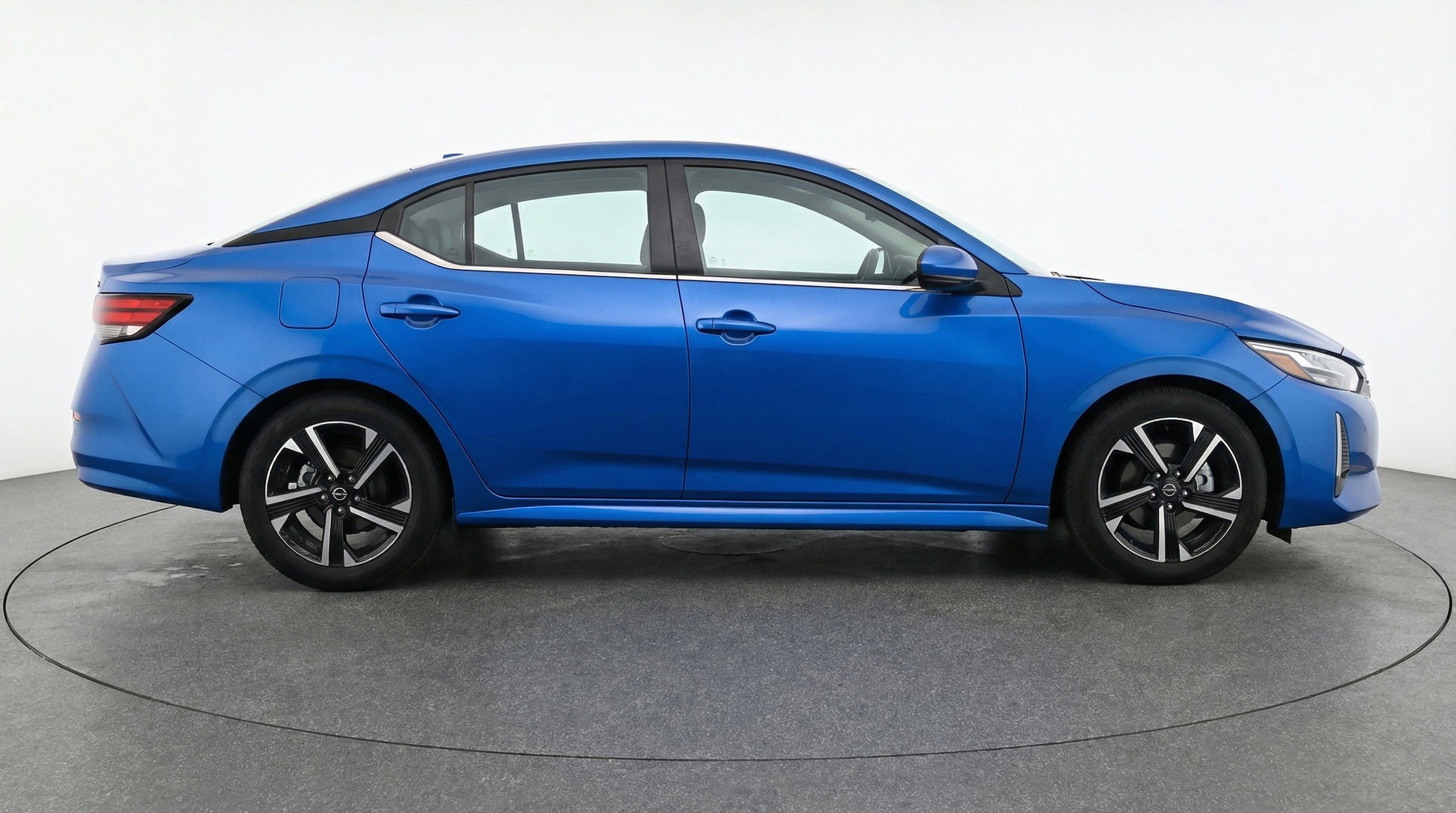 Thumbnail: 2025 Nissan Sentra - 11