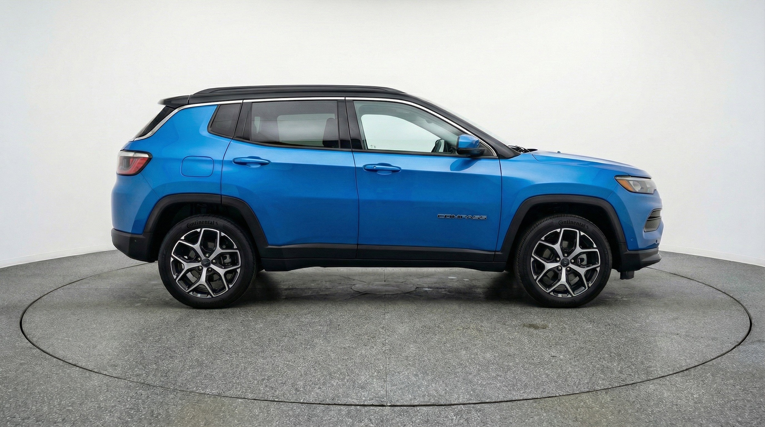 Thumbnail: 2025 Jeep Compass - 11