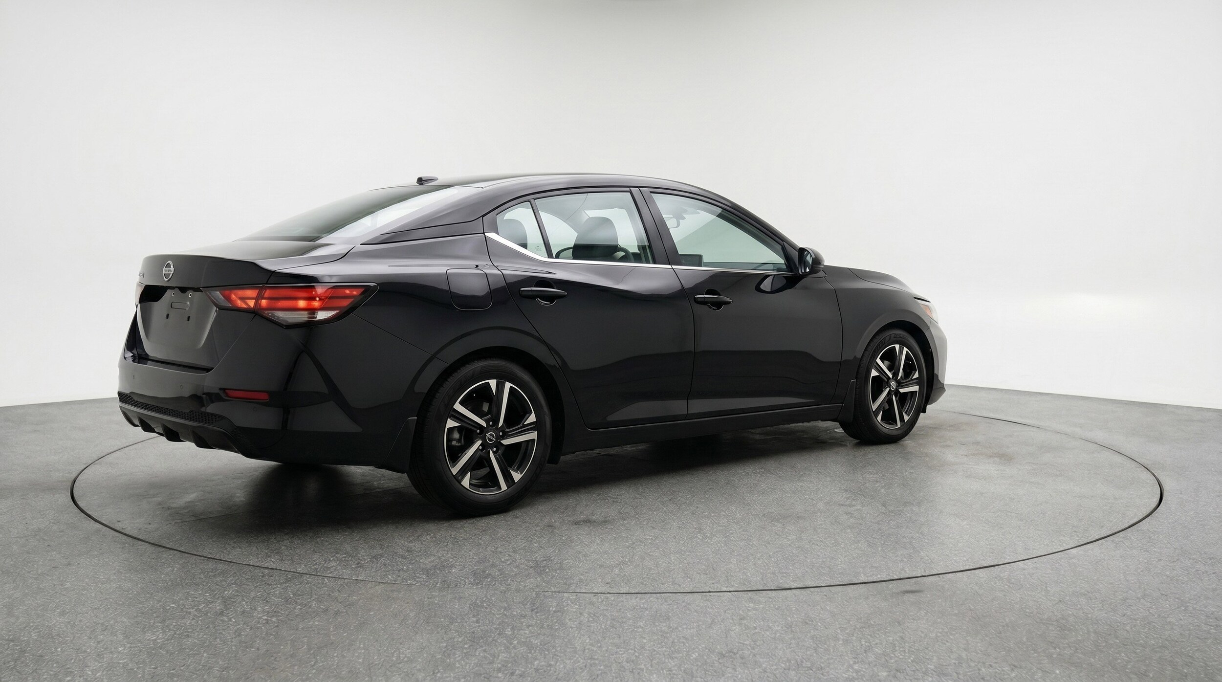 Thumbnail: 2025 Nissan Sentra - 9