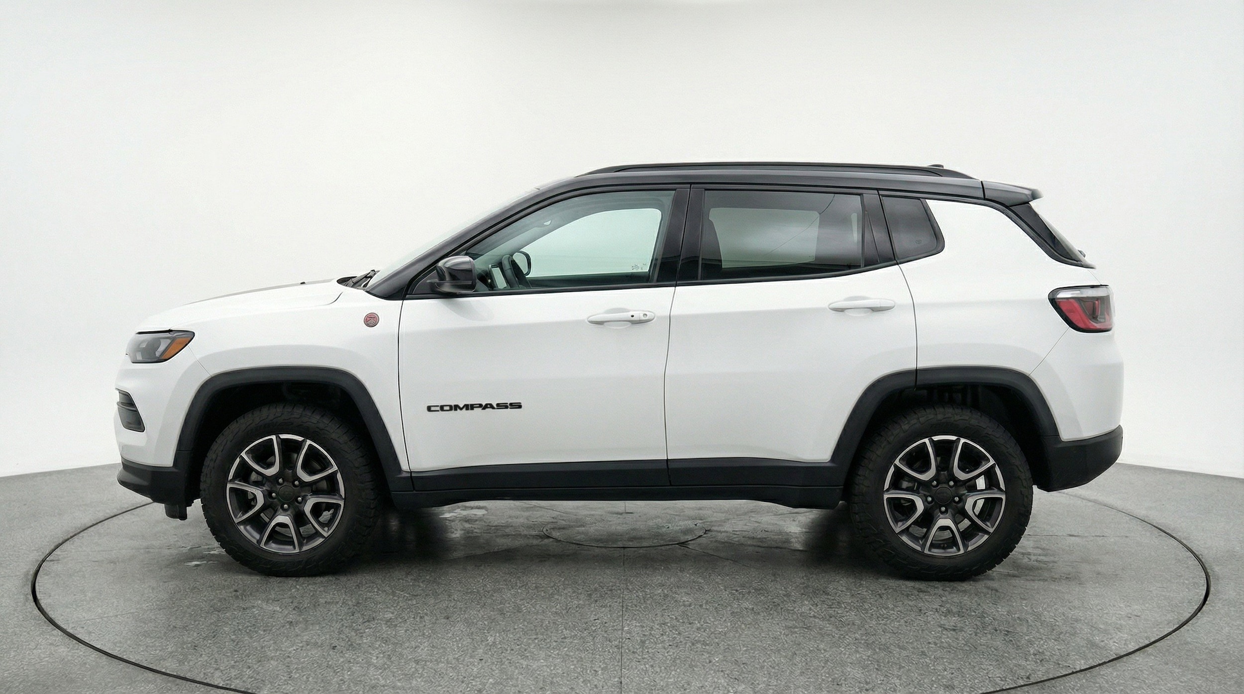 Thumbnail: 2025 Jeep Compass - 5