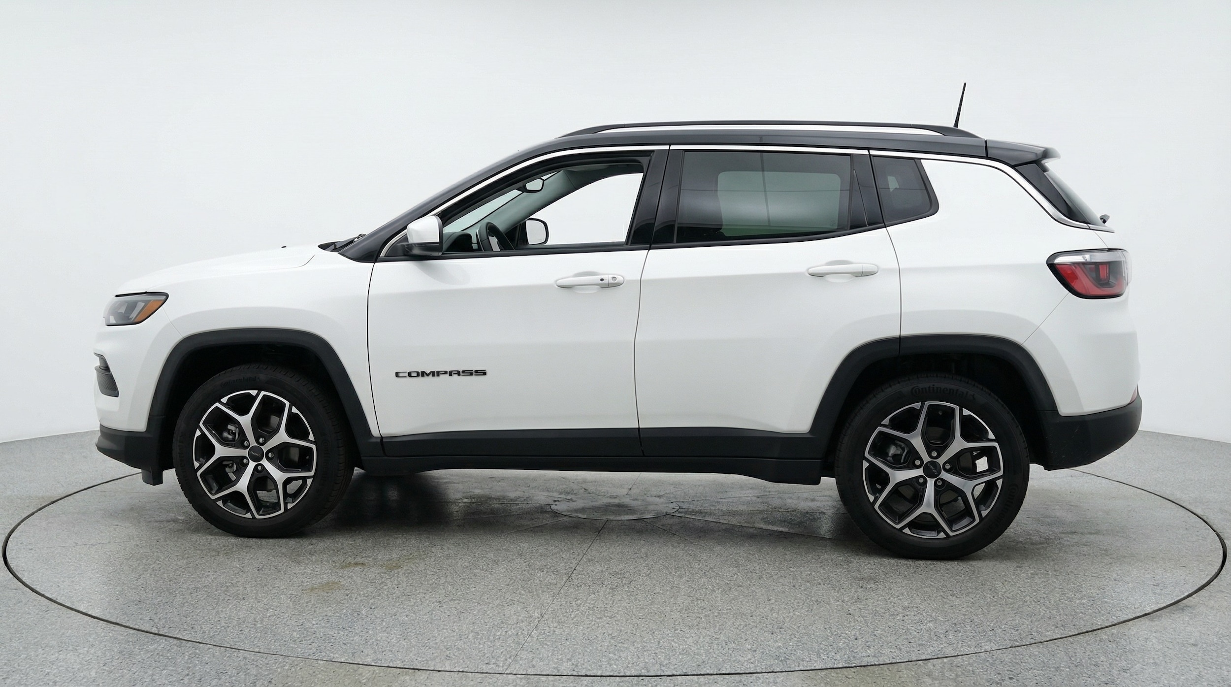 Thumbnail: 2025 Jeep Compass - 4