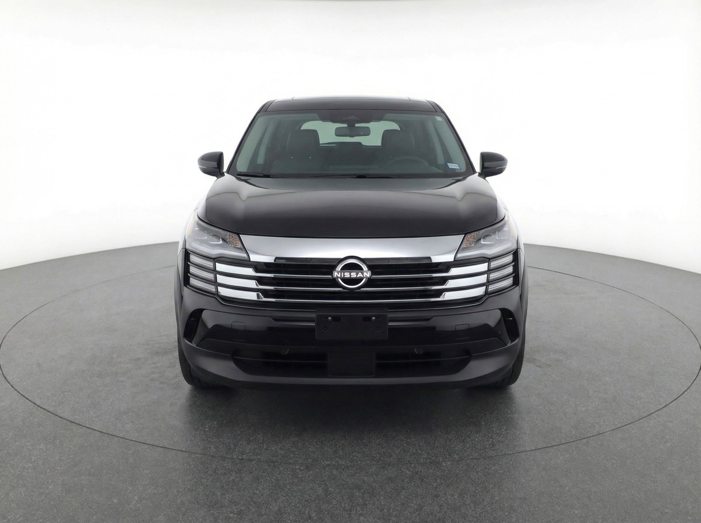 Thumbnail: 2025 Nissan Kicks - 2