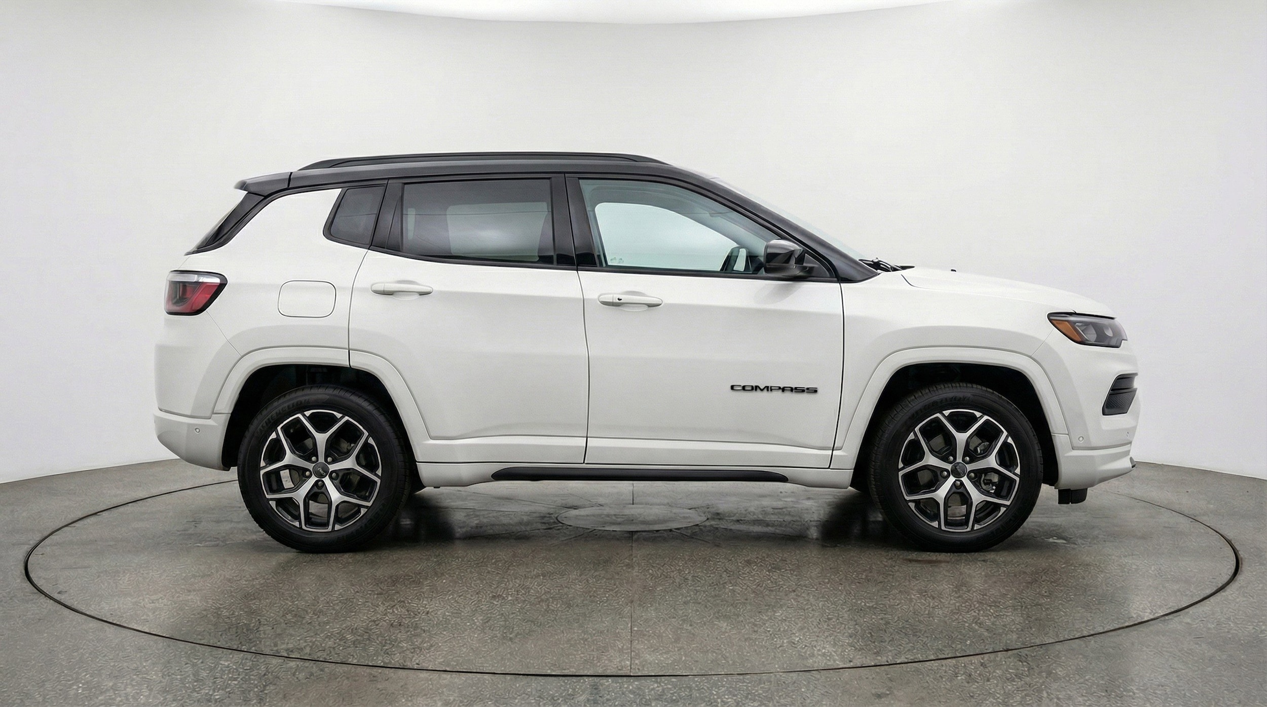 Thumbnail: 2025 Jeep Compass - 11