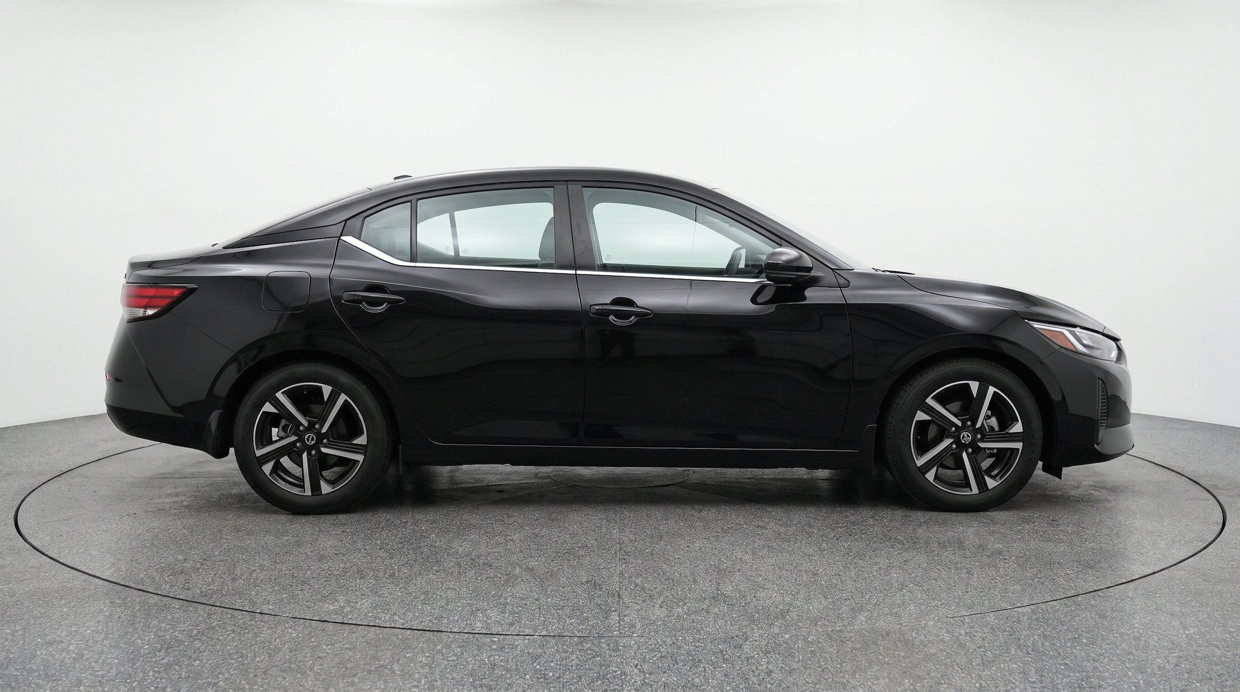 Thumbnail: 2025 Nissan Sentra - 11
