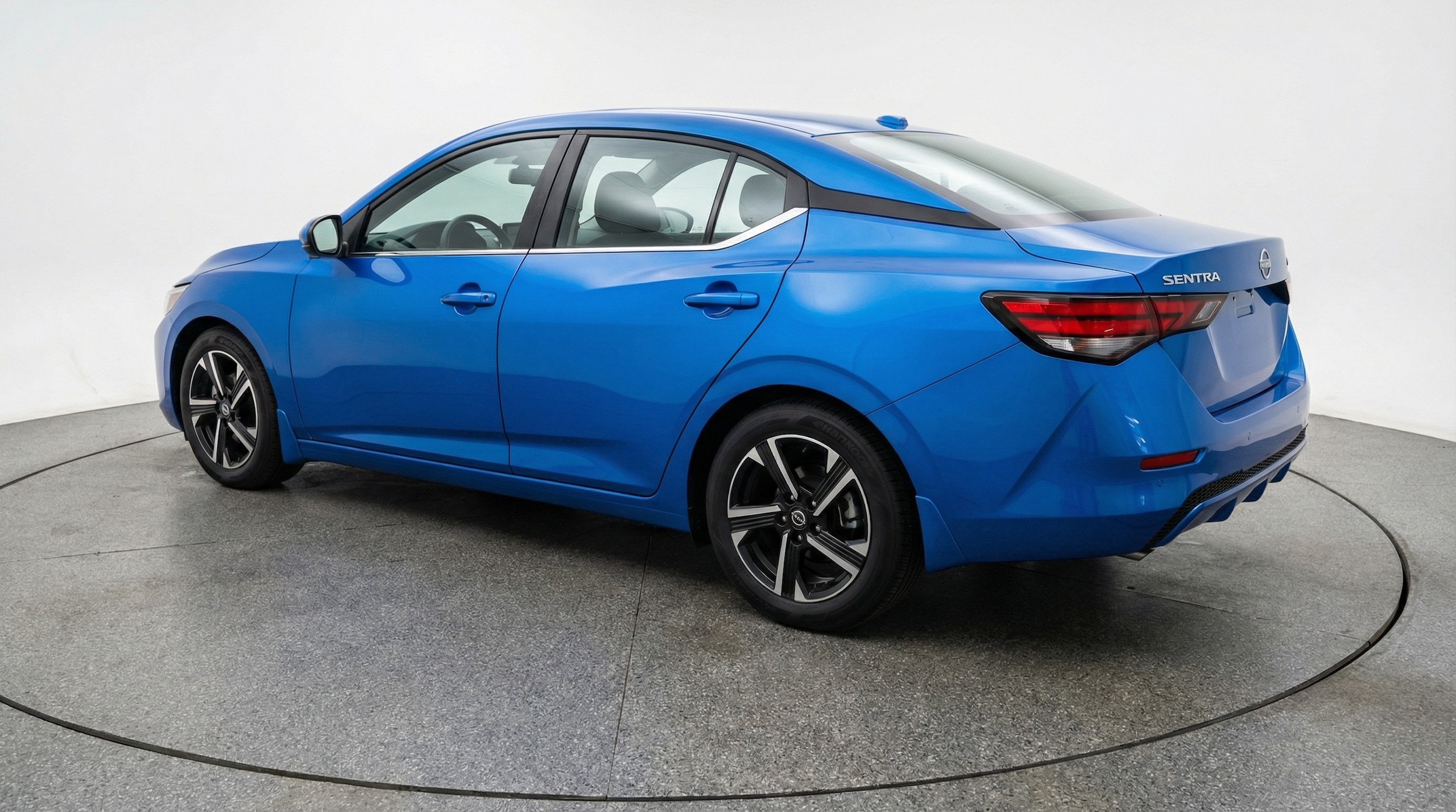 Thumbnail: 2025 Nissan Sentra - 5