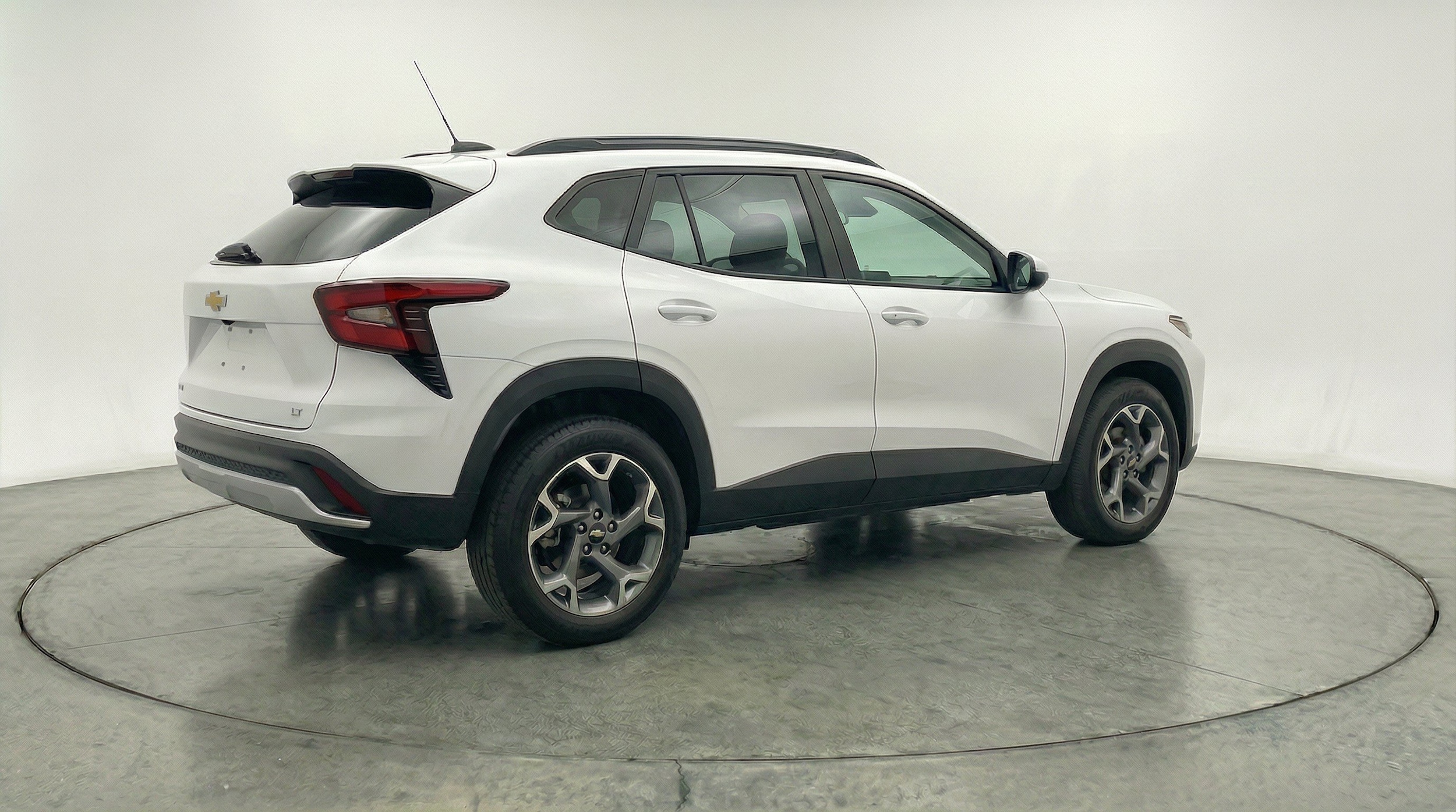 Thumbnail: 2025 Chevrolet Trax - 9